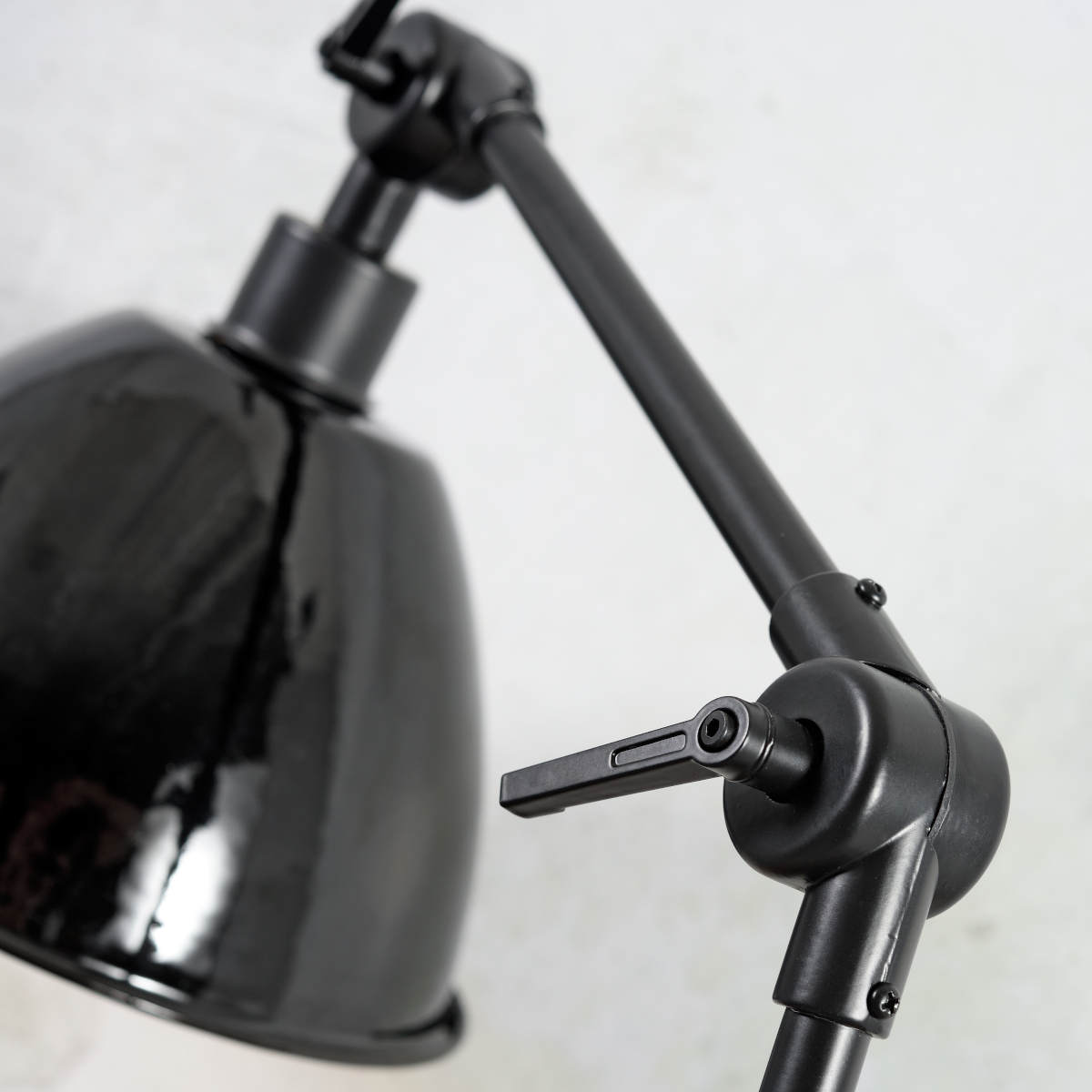 Verstellbare Arbeits-Tischleuchte mit Emaille-Schirm, Bild 8