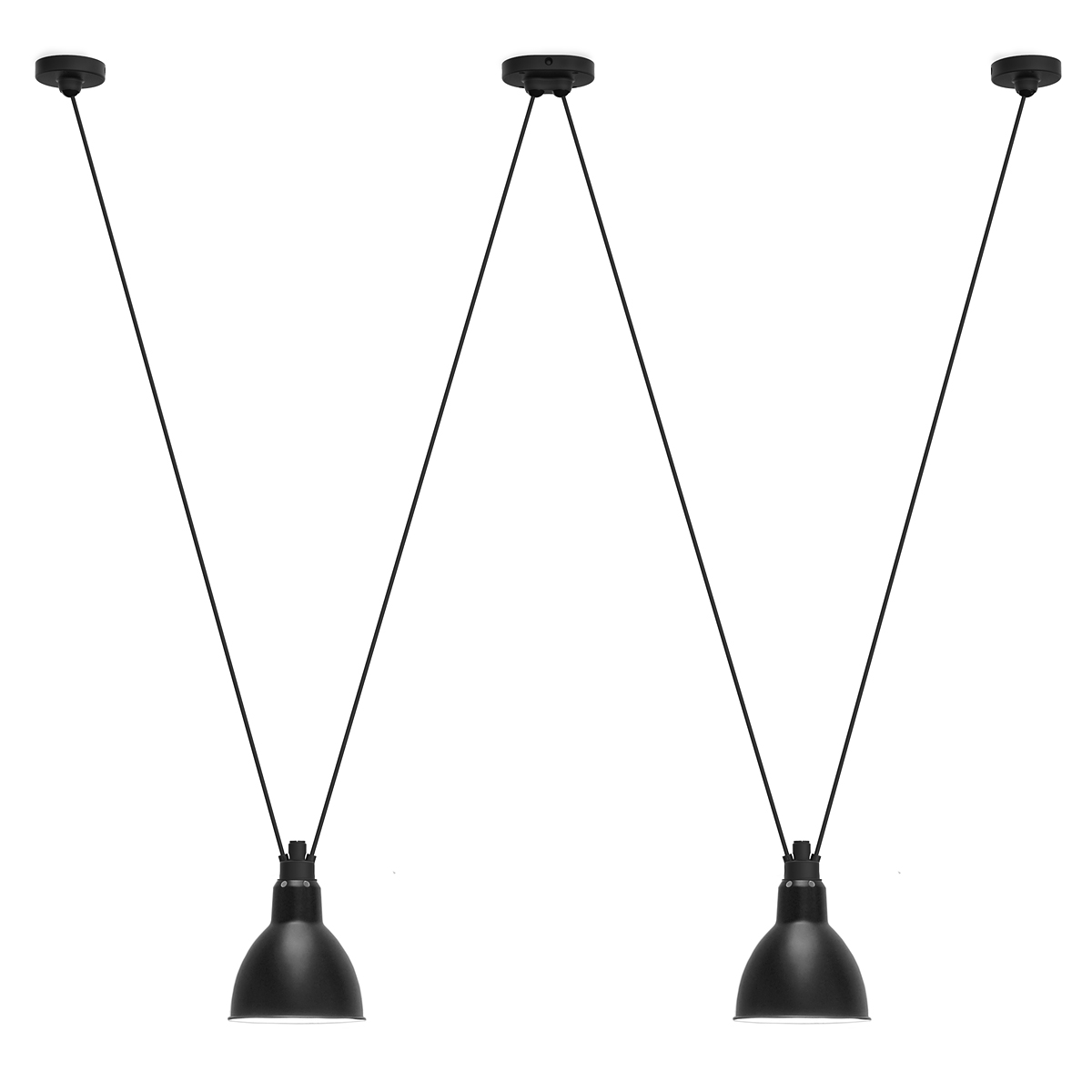 Bild 1: Doppel-Trapez-Pendelleuchte N° 324 mit zwei Schirmen ROUND L in Schwarz Doppel-Trapez-Pendelleuchte Les Acrobates N° 324: Doppel-Trapez-Pendelleuchte N° 324 mit zwei Schirmen ROUND L in Schwarz