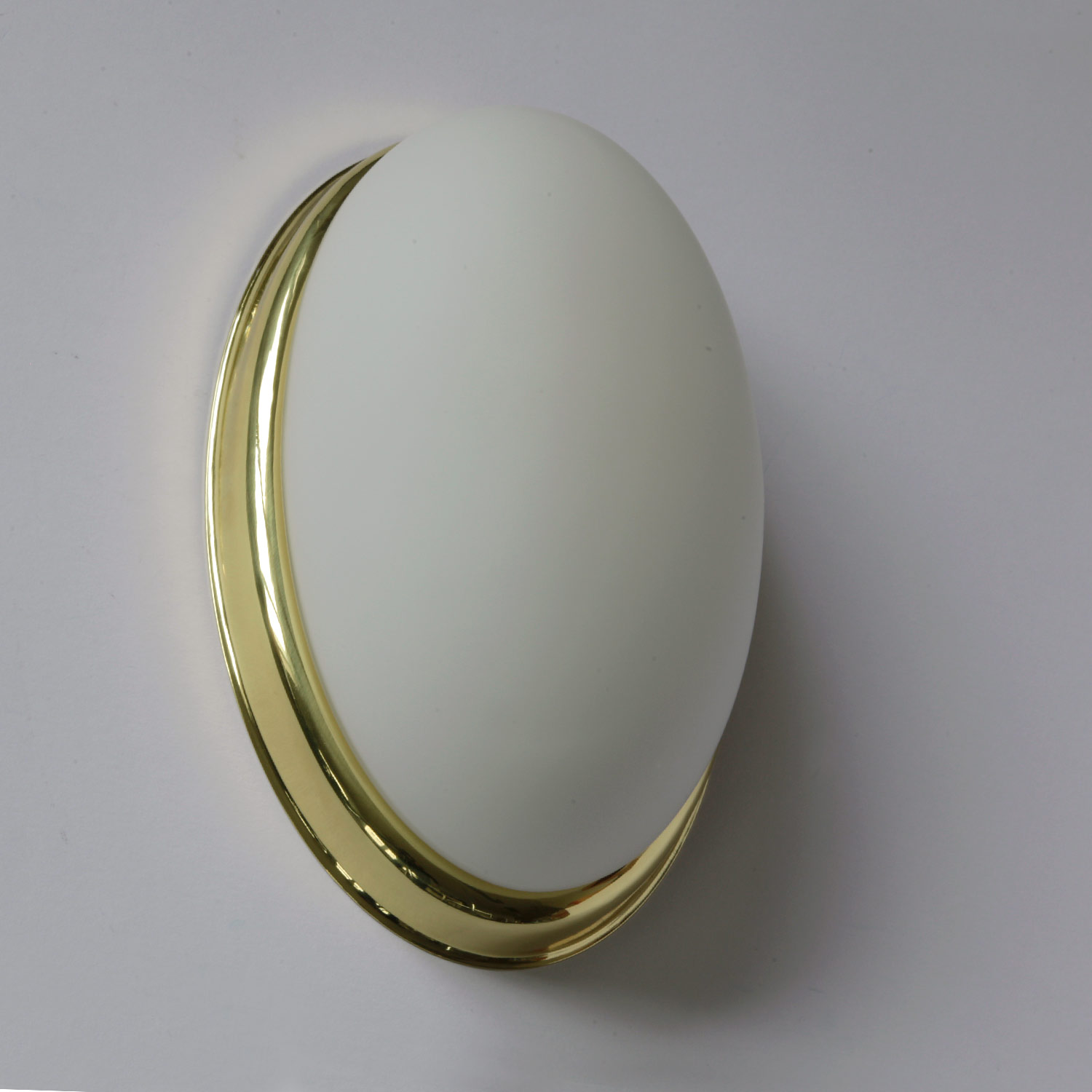 Ovale Glas-Wandleuchte ALVA mit Zierblende: auch als Wandleuchte einsetzbar: vertikal