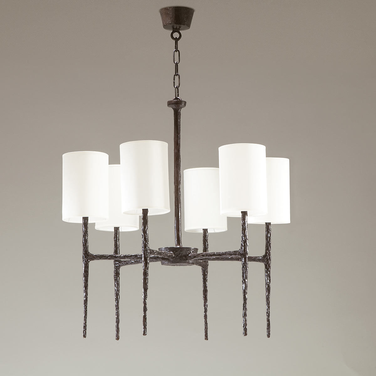 Bronze cast chandelier with torch-shaped arms (Ø 73 cm)