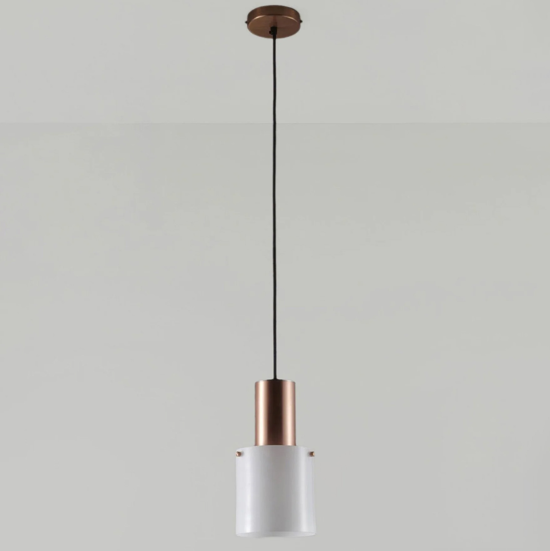 Brass or copper glass-cylinder pendant lamp WALTER: Das kleine Modell mit Kupfer und opalem Glas