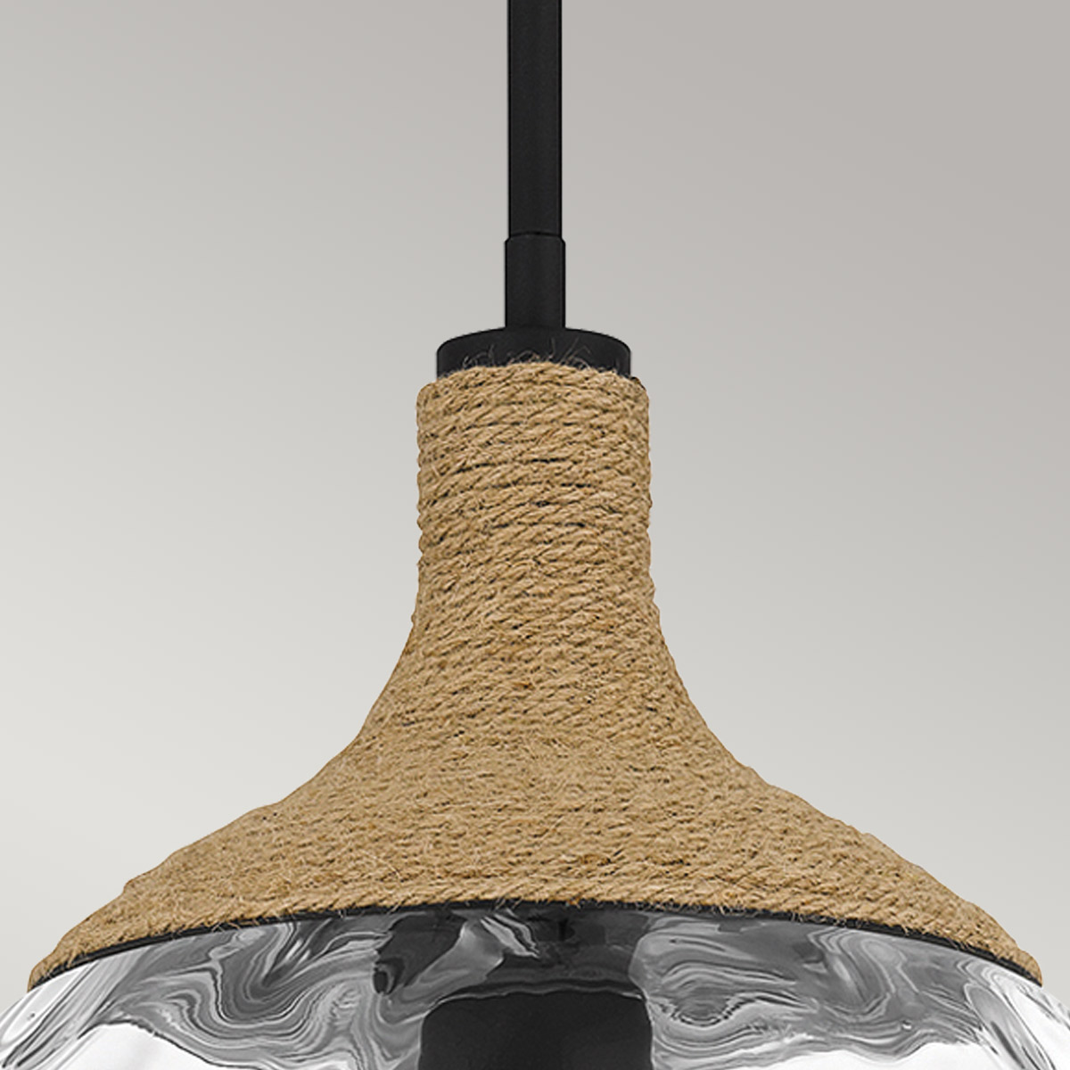 Strukturglas-Pendelleuchte mit Hanfseil-Detail, Fig. 8 Strukturglas-Pendelleuchte mit Hanfseil-Detail, Fig. 8