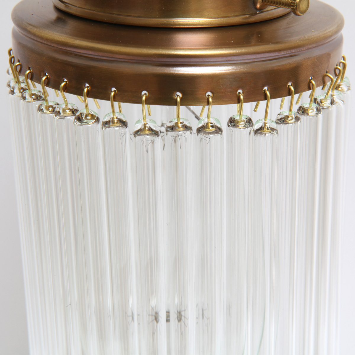 Stile Floreale-Kristallglas-Wandlampe VENEZIA I: Filigrane Kristall-Glasstäbchen sorgen für eine interessantes Lichtspiel (Ausführung handpatiniert-Altmessing)