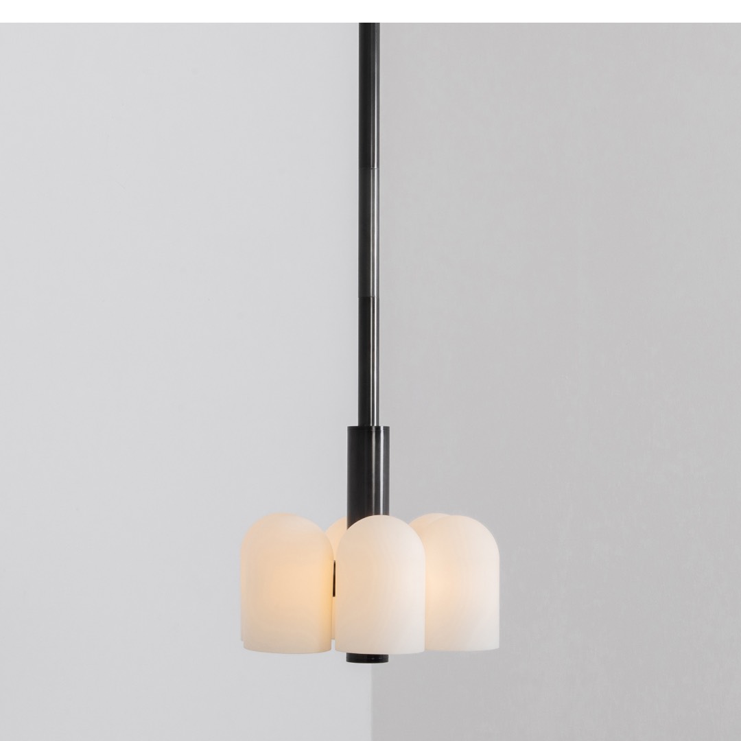 Hängeleuchte ODYSSEY 6-flammig mit matten Opalgläsern Hängeleuchte ODYSSEY 6-flammig mit matten Opalgläsern