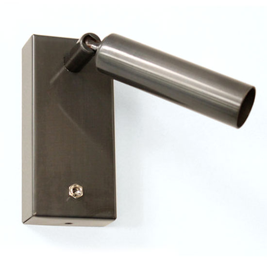 Einfacher Röhren-Gelenkstrahler aus Messing oder Kupfer – Casa Lumi