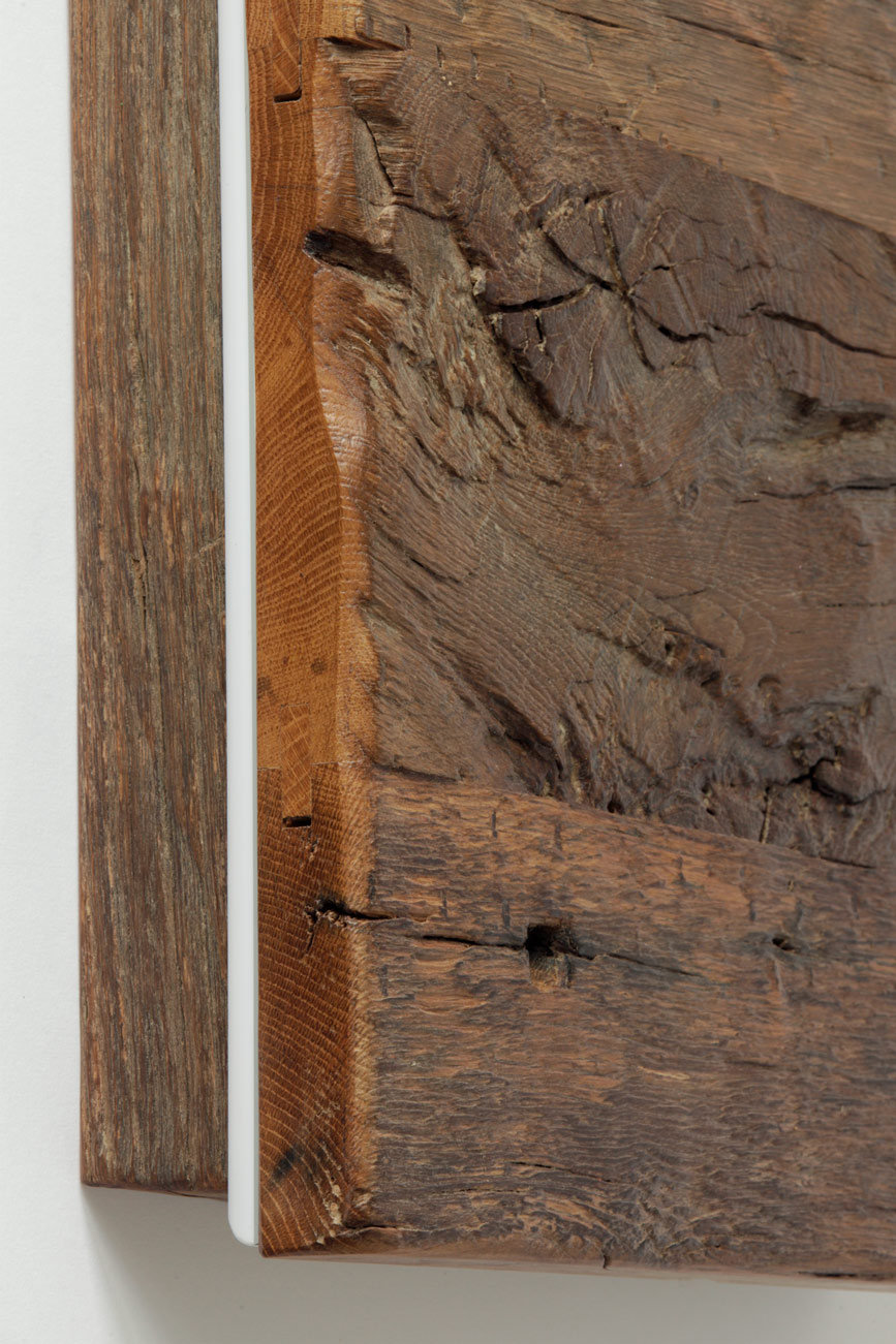 Wandleuchte aus antikem Massivholz (60 cm): Eiche antik Patina