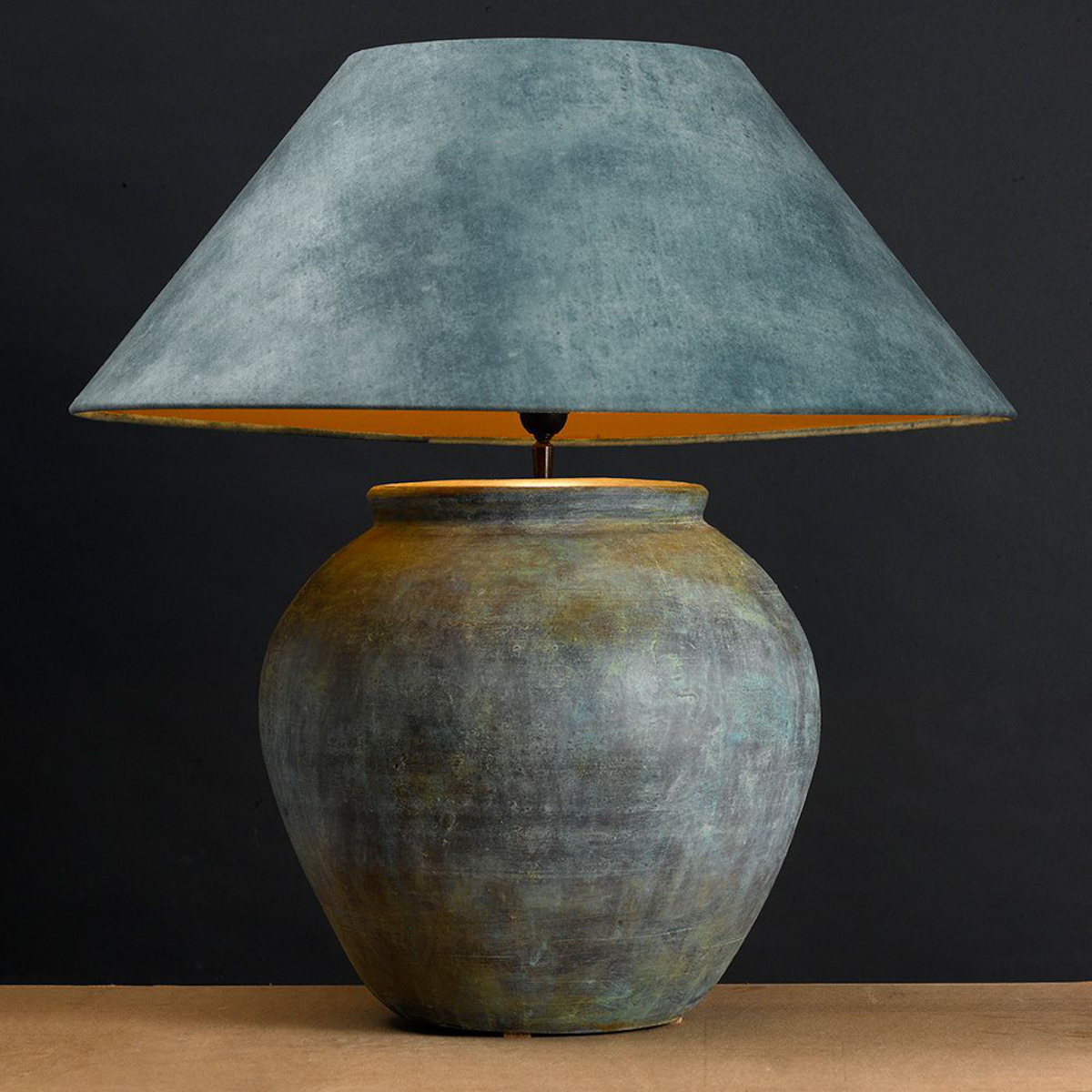 Fig. 2: Schirm in Türkis Ceramic Pottyer Table Lamp DIZIO in Copper Green: Schirm in Türkis