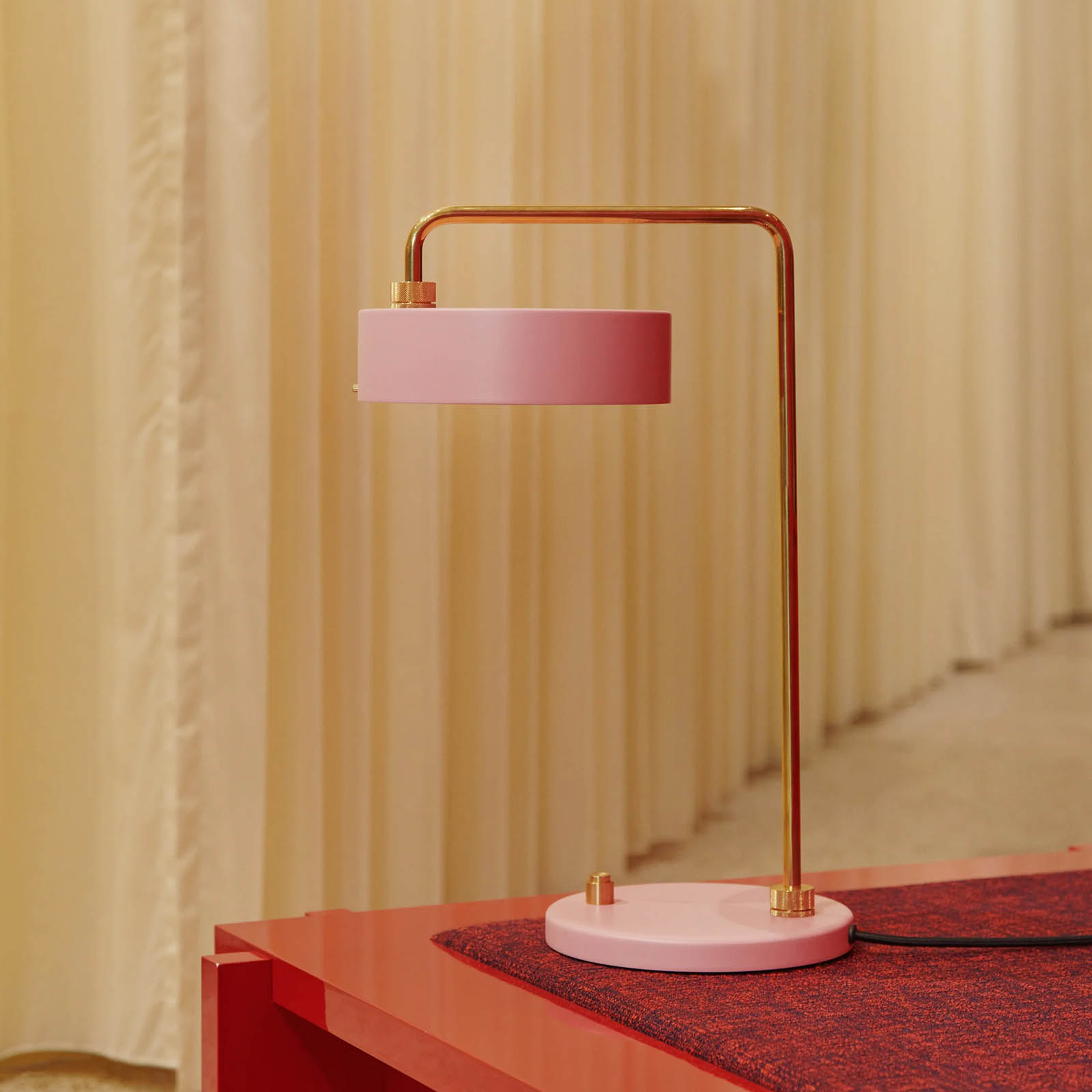 Dänische Tischleuchte PETITE MACHINE, viele Farben, Bild 15 Dänische Tischleuchte PETITE MACHINE, viele Farben, Bild 15