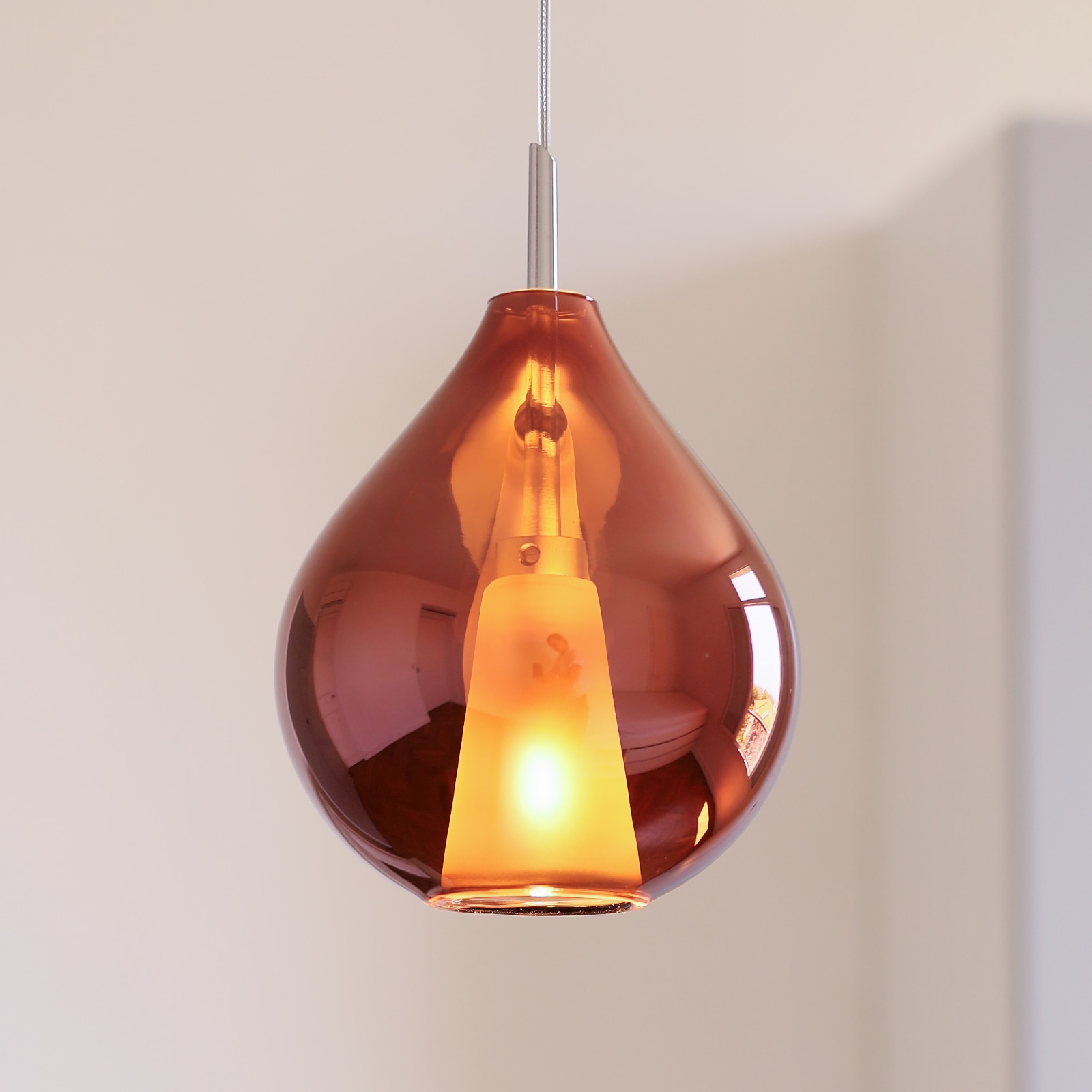 Pendellampe CIRCÉ mit verspiegeltem Glas, drei Farben und Größen