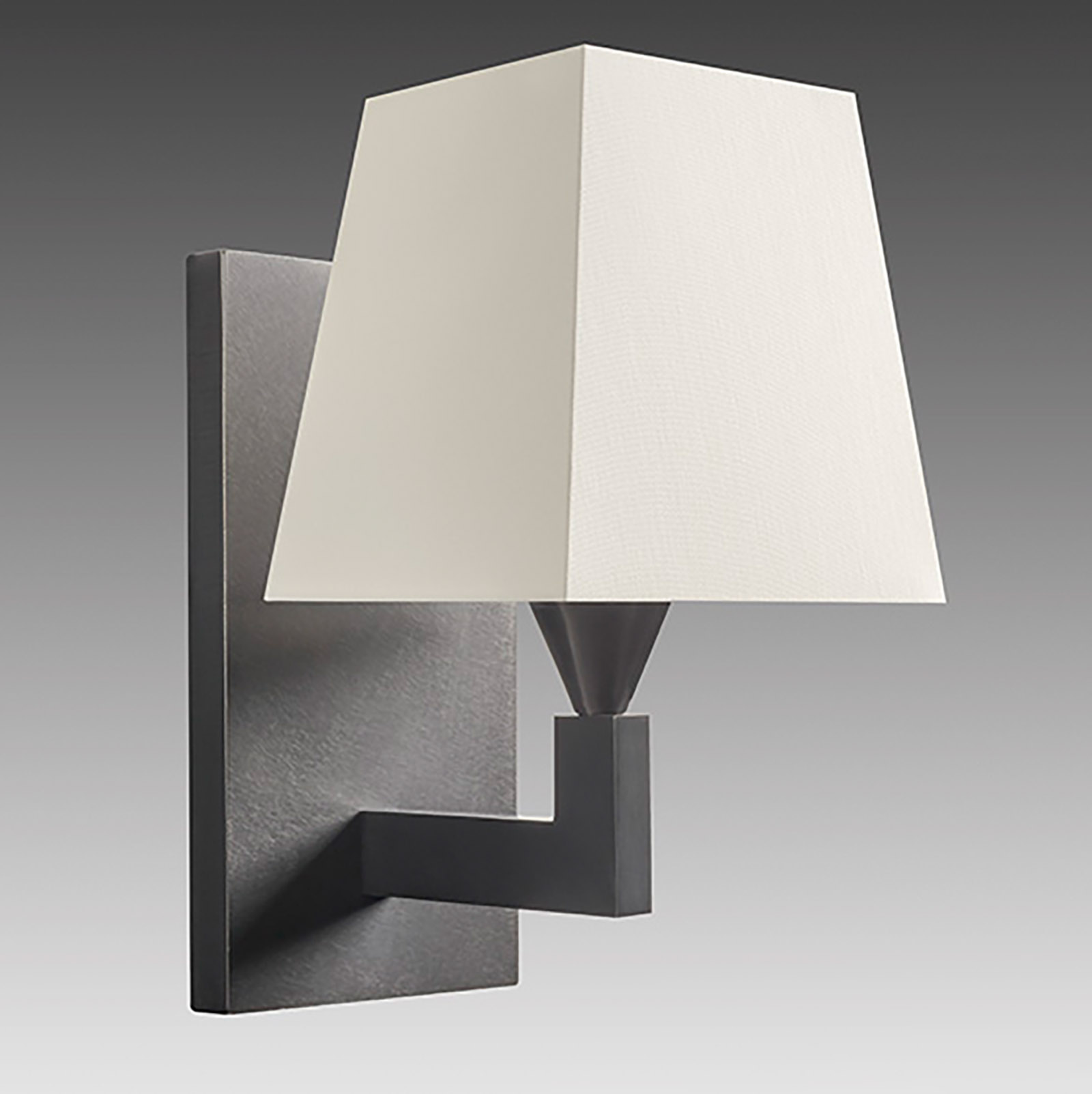 Small Wall Lamp with Brass Base and Fabric Shade AL002: Modell in schwarz patiniert