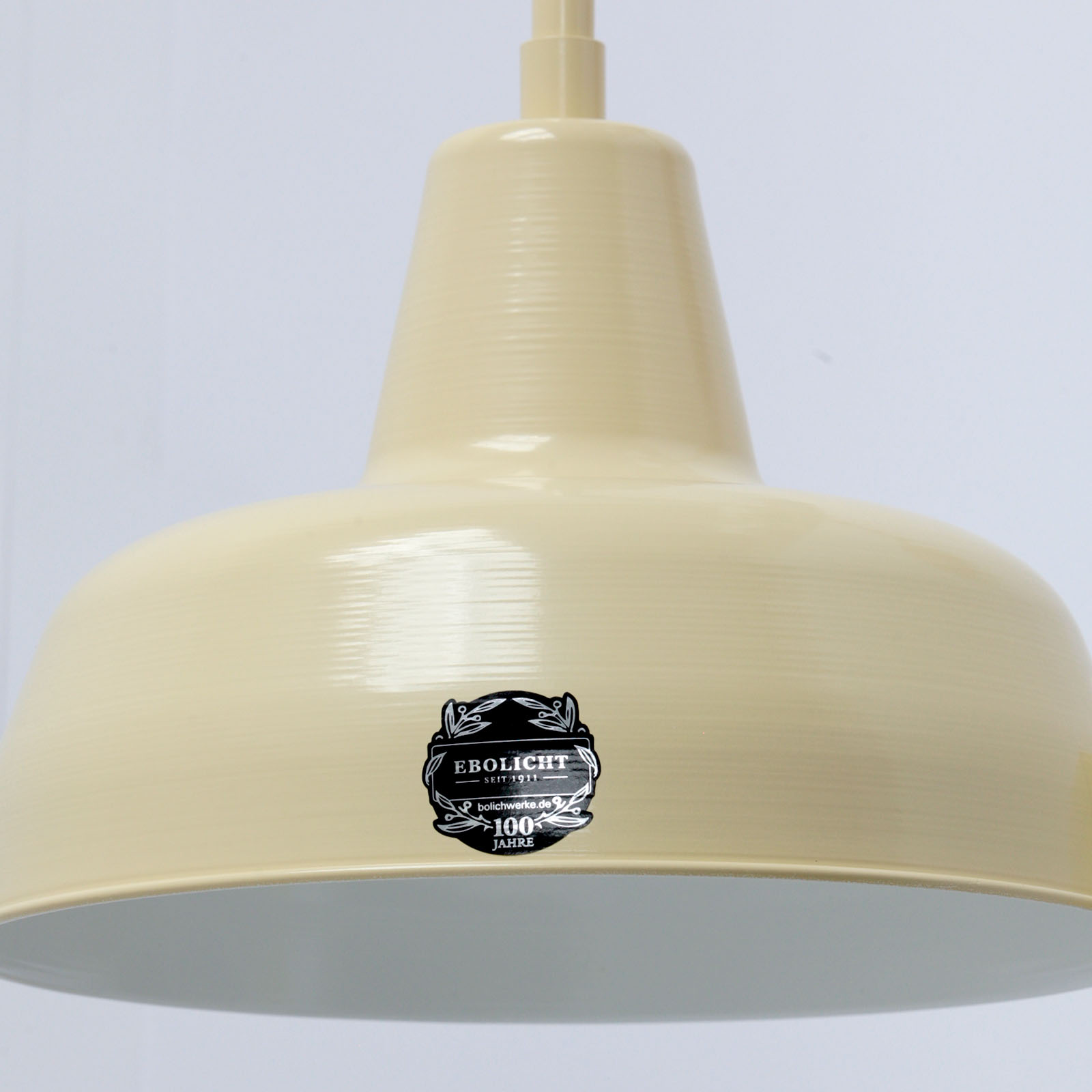 BIETIGHEIM Klassische Wandleuchte im Industriedesign: Reflektordurchmesser: 300 mm, lackiert in RAL 1014