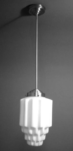 Stab-Pendelleuchte mit kristallförmigem matten Opalglas, Bild 4 Stab-Pendelleuchte mit kristallförmigem matten Opalglas, Bild 4