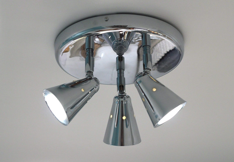 Bild 6: Ausführung in Nickel poliert Kleiner Dreifach-Deckenstrahler aus Frankreich ROTISSE: Ausführung in Nickel poliert