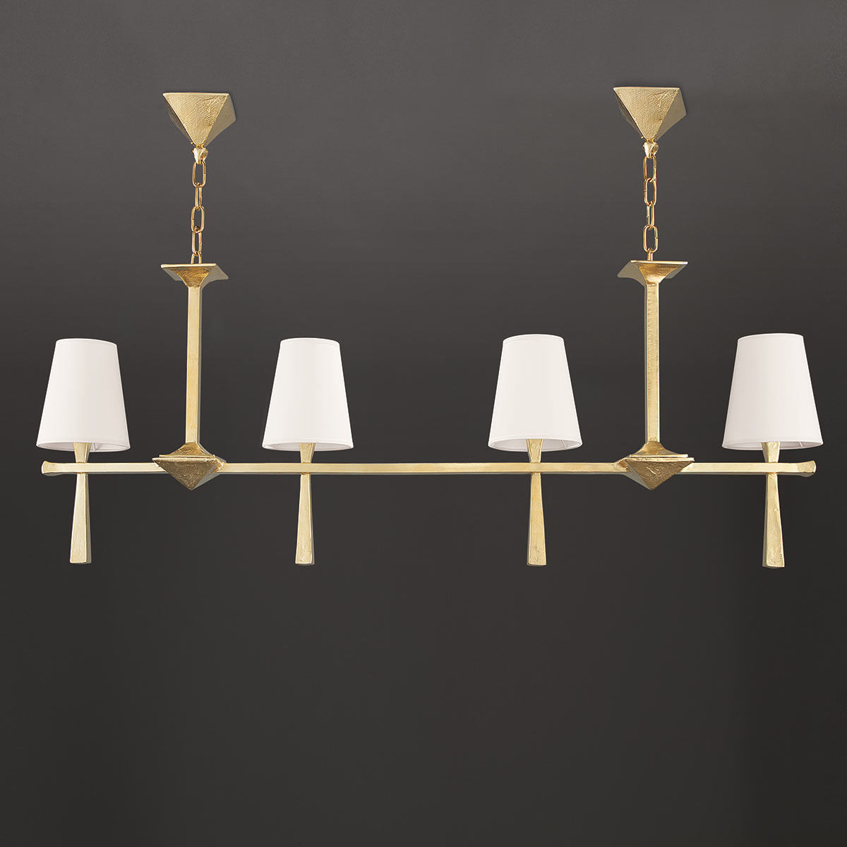 Bild 6: Mittleres Modell (vierflammig), Bronze vergoldet Balken-Hängeleuchte aus Bronzeguss PABLO (drei Größen): Mittleres Modell (vierflammig), Bronze vergoldet