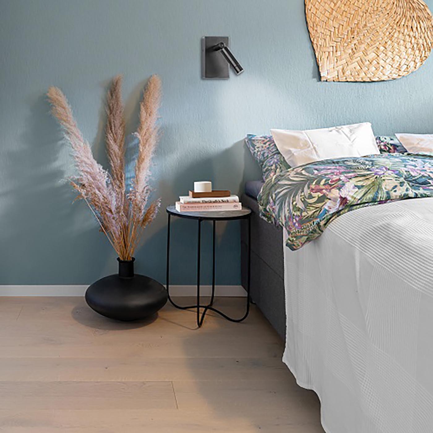 LED-Gelenk-Spot aus Messing, z. B. als Bettleuchte AL46, Bild 9