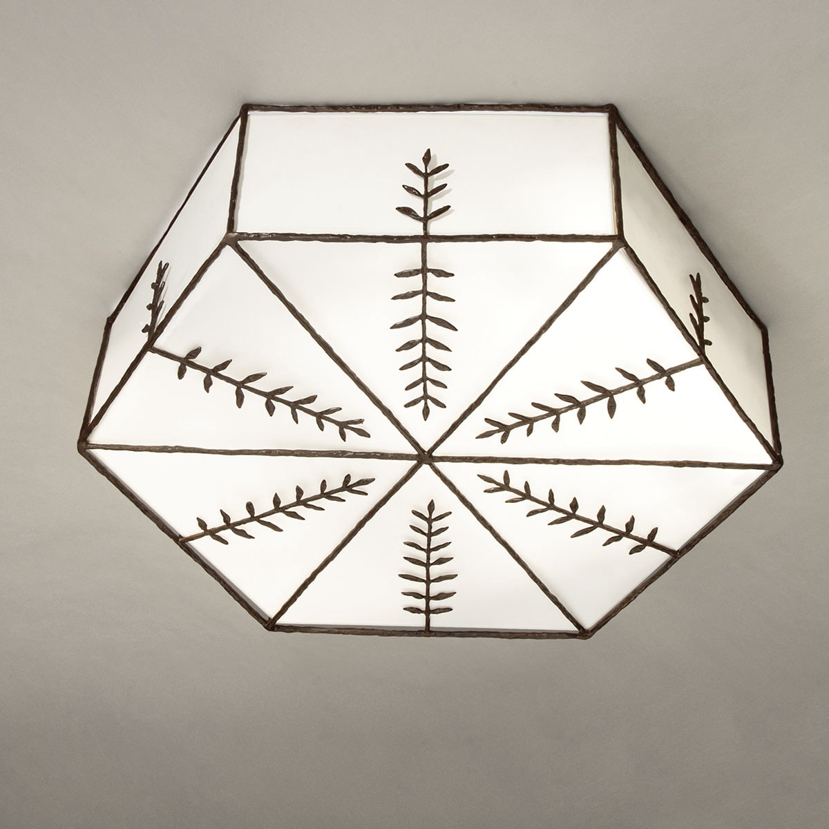 Bild 6: Das Modell in Bronze brüniert Große Bronze-Deckenleuchte mit Textilschirm GRANDE SOPHIA: Das Modell in Bronze brüniert