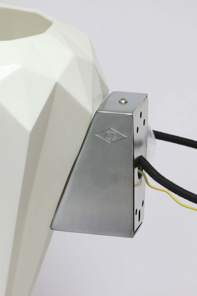 Einzigartige Porzellan-Wandleuchte HATTON, Bild 5 Einzigartige Porzellan-Wandleuchte HATTON, Bild 5