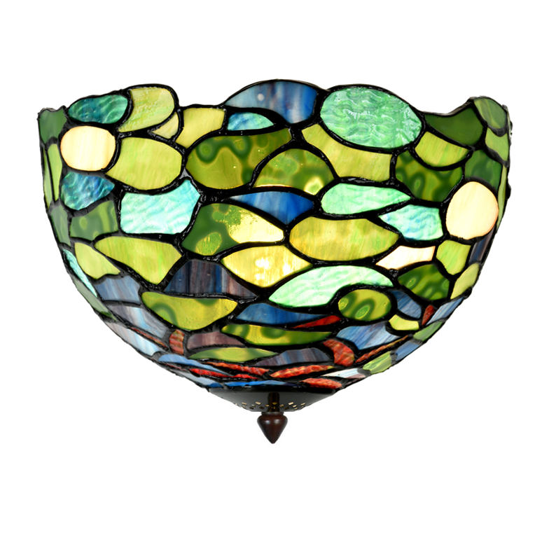 Glas-Deckenleuchte mit buntem Tiffany-Schirm Ø 25 cm: Flache Deckenleuchte mit buntem Tiffany-Schirm (eingeschaltet)