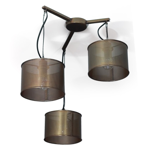 Hängeleuchte mit drei kleinen, perforierten Messing-Schirmen Hängeleuchte mit drei kleinen, perforierten Messing-Schirmen