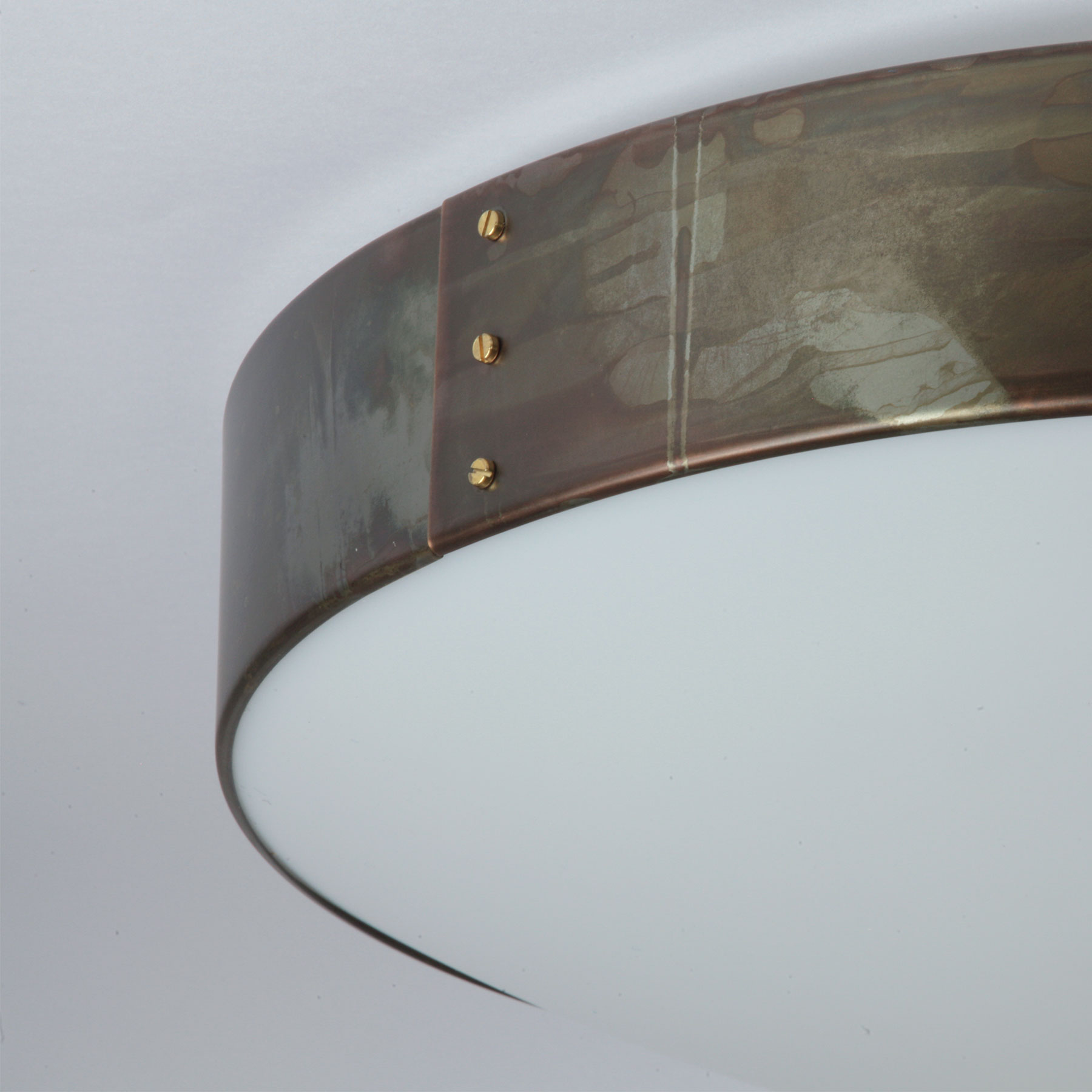 Bild 9: 55 cm-Modell der Deckenleuchte, Ring hier in Eisenoxid Rostpatina Große Deckenleuchte aus Schweden mit Messing-Ring, Ø 45/55 cm: 55 cm-Modell der Deckenleuchte, Ring hier in Eisenoxid Rostpatina