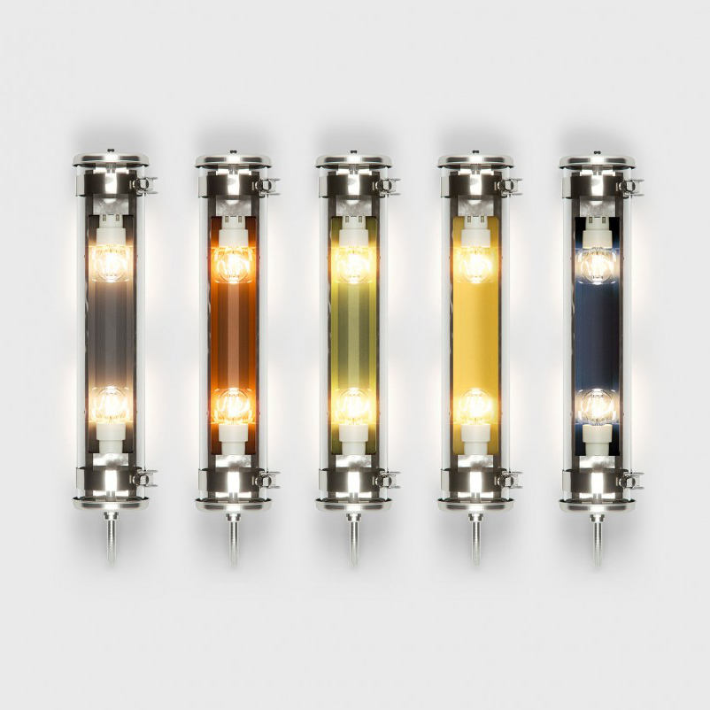 Universell einsetzbare Glasröhren-Leuchte MUSSET mit IP68: Die fünf Reflektorfarben (Ausführung ohne Gewebeabschirmung), von links: Silber, Kupfer, Gold, Messing, Petrolblau