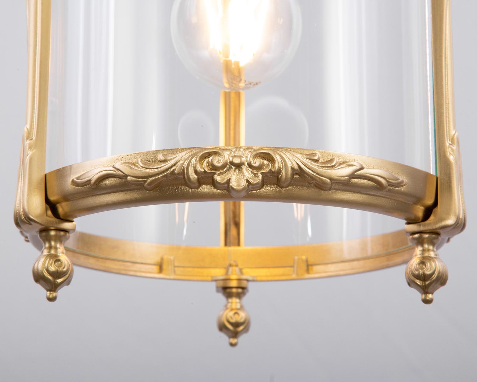 Barocke Glasmantel-Hängelaterne aus Messing, Bild 5 Barocke Glasmantel-Hängelaterne aus Messing, Bild 5