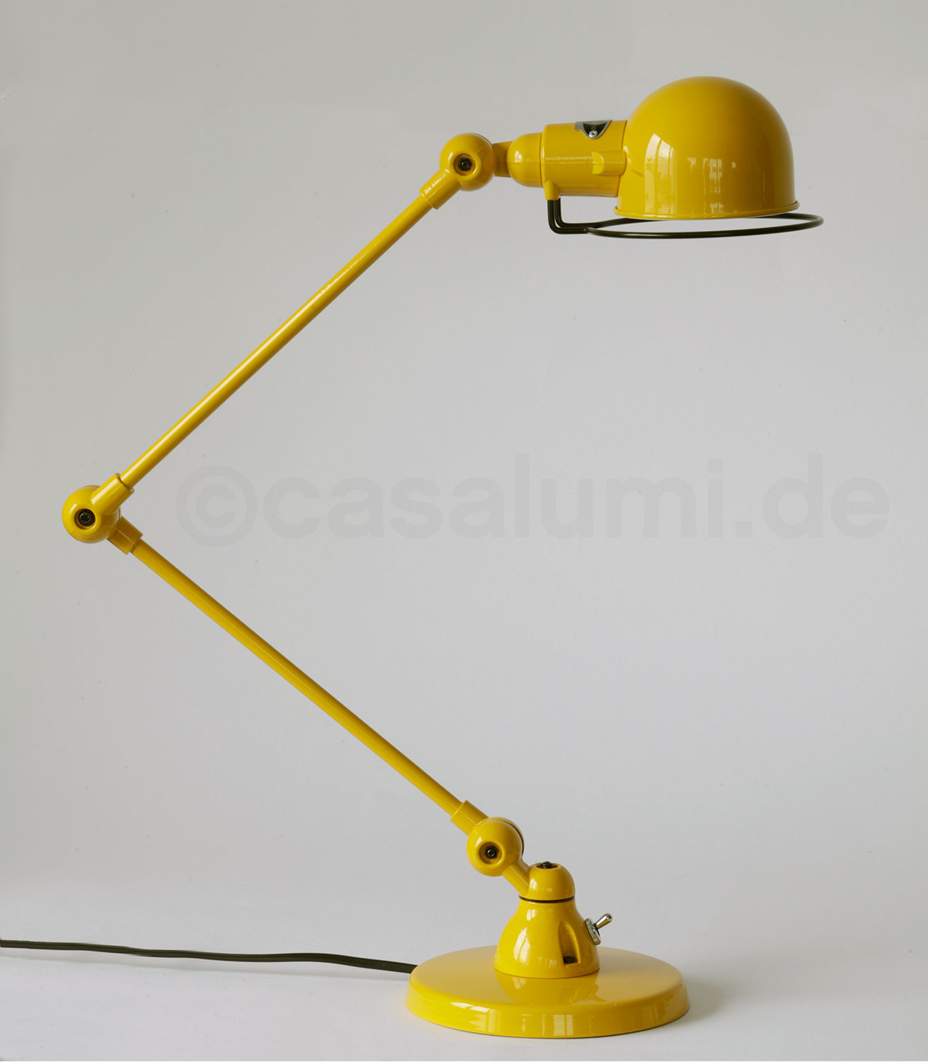 Bild 6: Kleine Tischleuchte SIGNAL SI331, glänzend lackiert in RAL 1003 Signalgelb Kleine Tischleuchte SIGNAL SI333: Kleine Tischleuchte SIGNAL SI331, glänzend lackiert in RAL 1003 Signalgelb