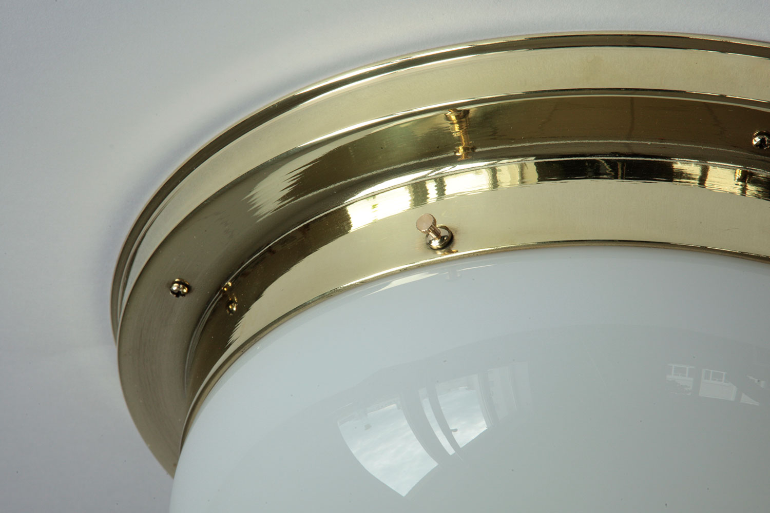 Classic Ceiling Light Made of Brass With Opal Glass Bonnet, Ø 29 cm: Messing poliert, lackiert 