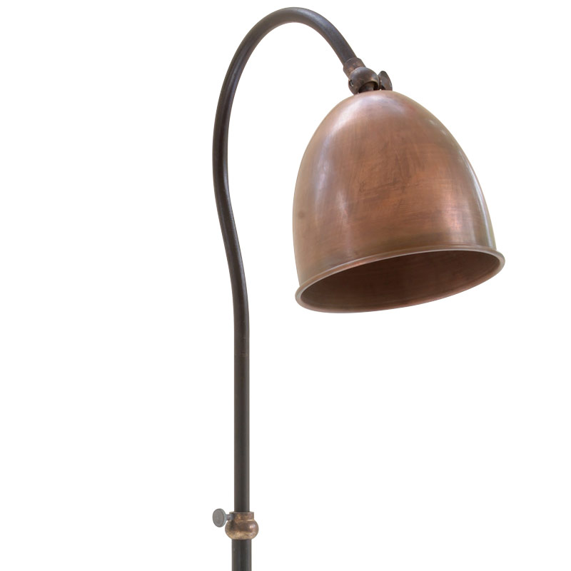 DELFI Elegante Stehlampe für den Tisch mit Kupferschirm: Auch die Schwanenhals-Halterung ist in der Höhe verstellbar