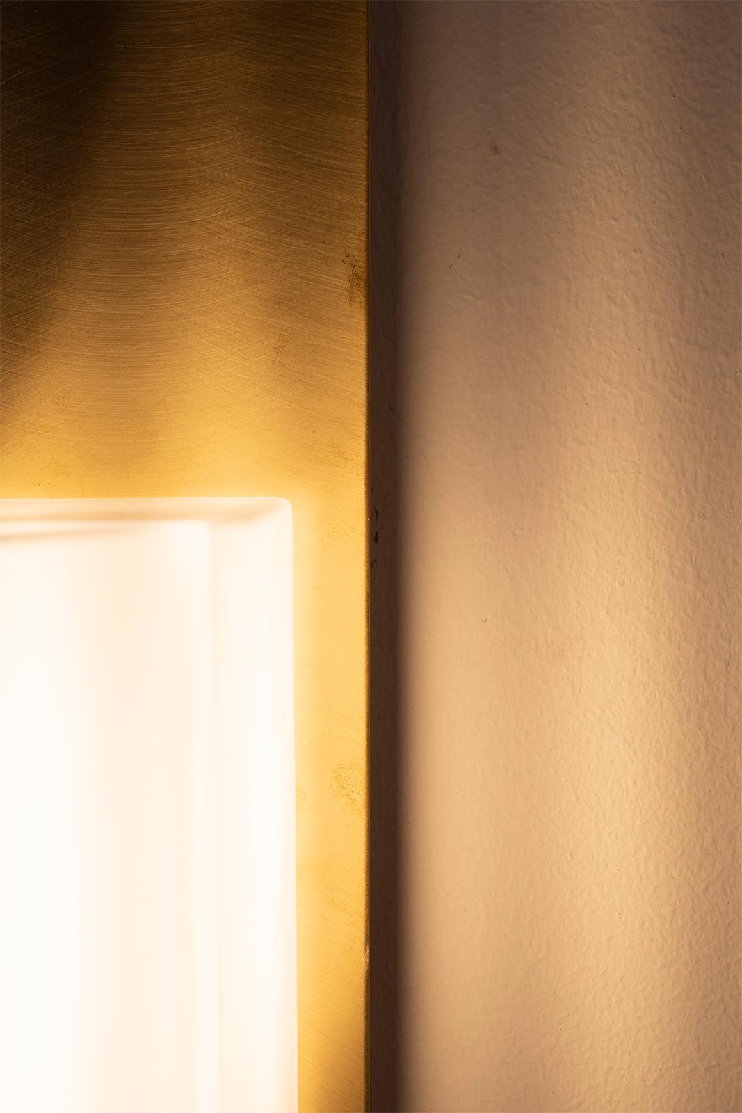 Kerzen-Design Wandleuchte mit Milchglas-Diffusor SQUARE CANDLE, Bild 4