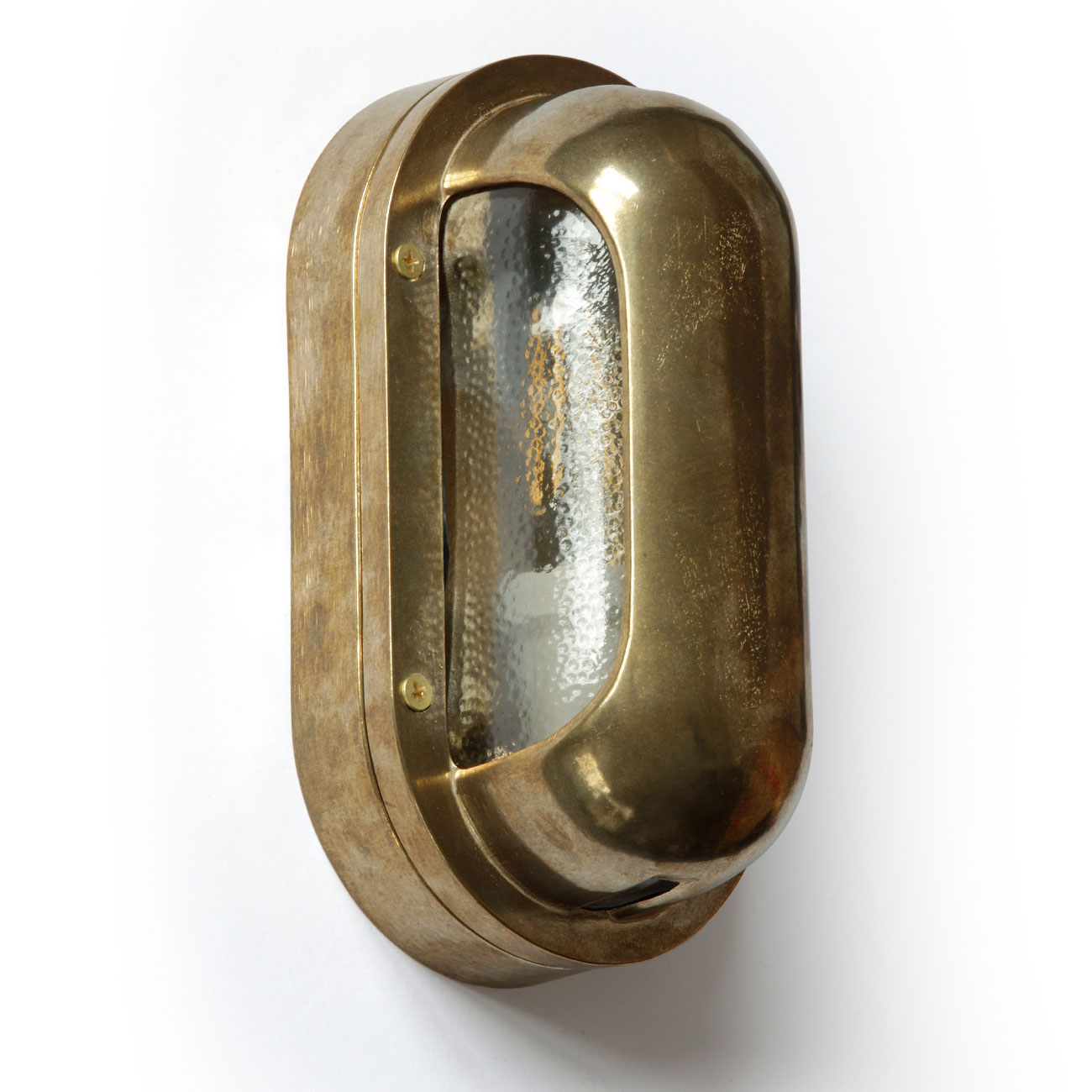 Abgeblendete Schiffs-Wandleuchte aus Messingguss, IP64 Abgeblendete Schiffs-Wandleuchte aus Messingguss, IP64