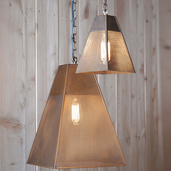 Bild 14: Die Größen im Vergleich, Messing patiniert PASCAL Pendelleuchte mit perforiertem Messing-Schirm: Die Größen im Vergleich, Messing patiniert