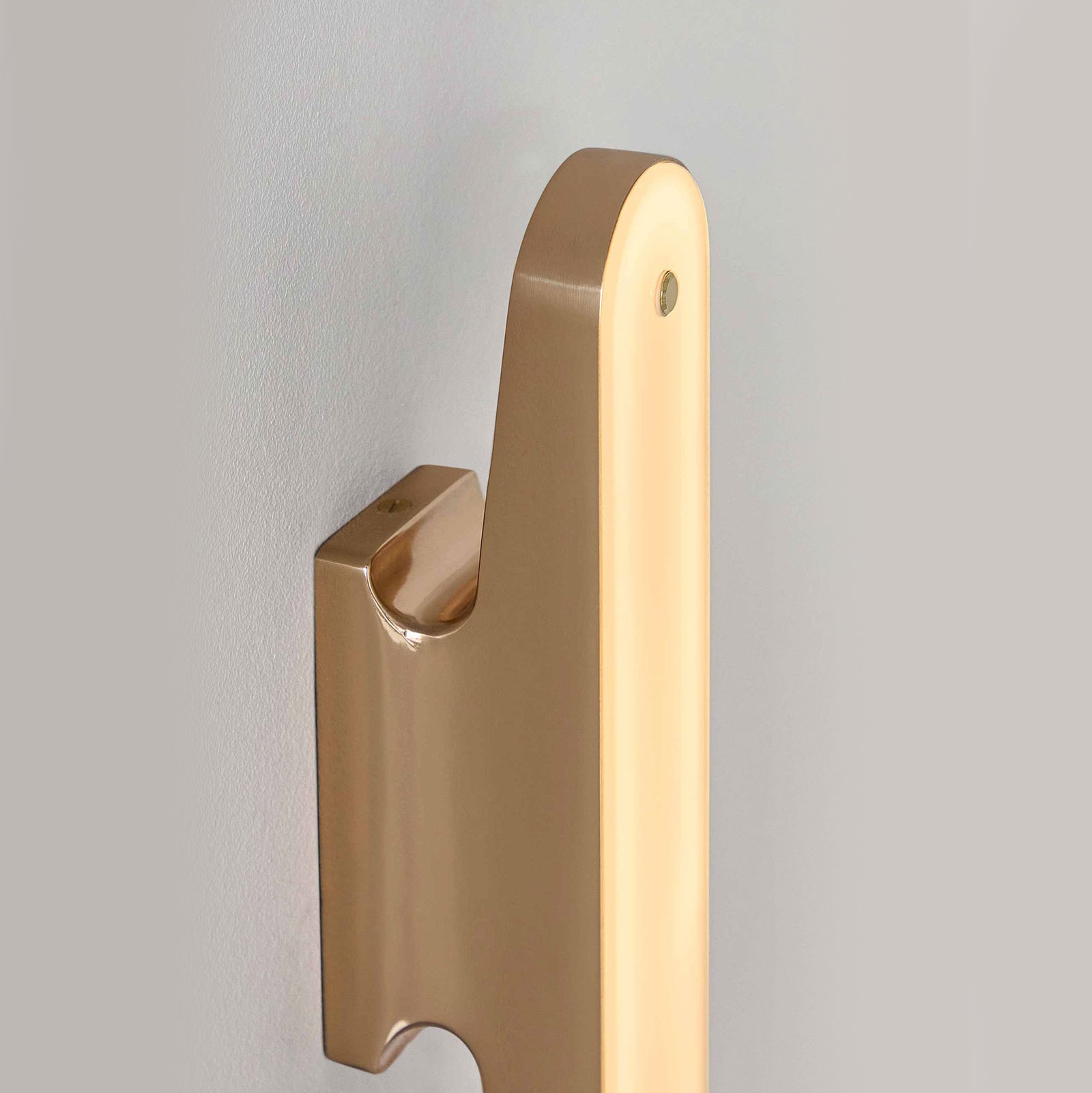 Bild 9:  Bronze poliert Nautische Bronzeguss-Wandleuchte CLEAT für Bad und Spiegel:  Bronze poliert