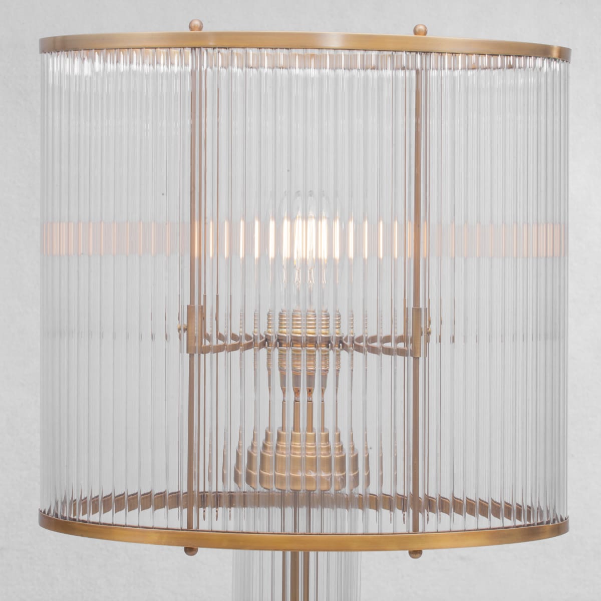 Art déco-Tischleuchten mit Kristallglas PETIO: Modell 1 mit ovalem Glasstäbchen-Schirm