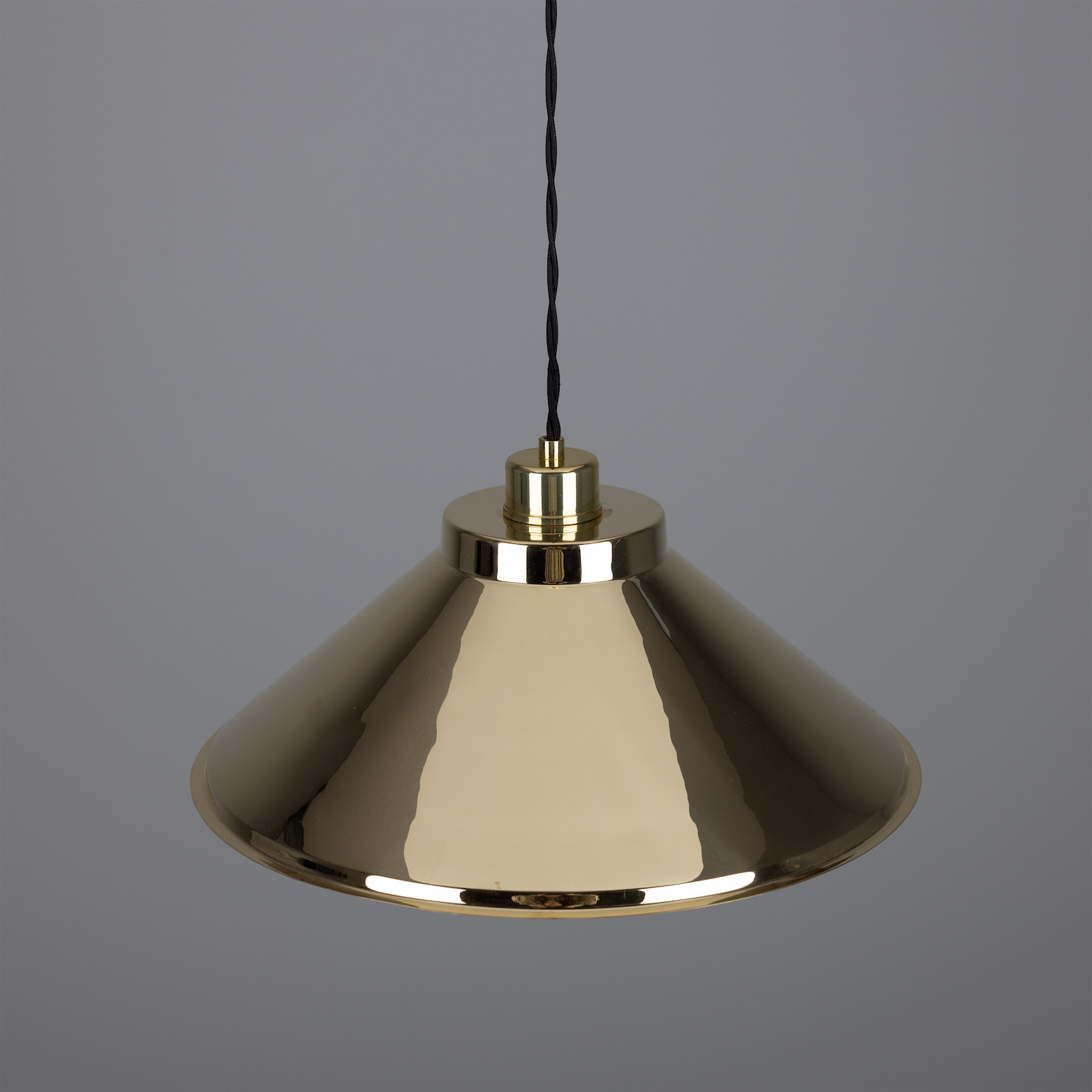 Traditional brass coolie pendant lamp from the manufactory: Messing poliert