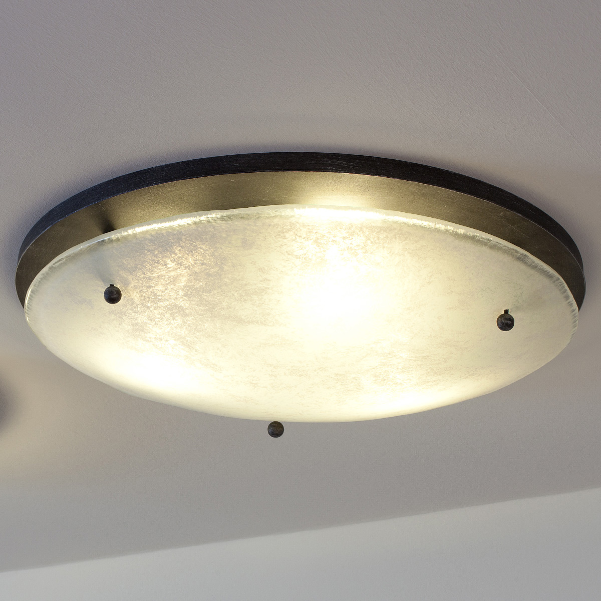 Exklusive, massiv gearbeitete Deckenleuchte DE2570/71 Ø 44/62 cm Exklusive, massiv gearbeitete Deckenleuchte DE2570/71 Ø 44/62 cm