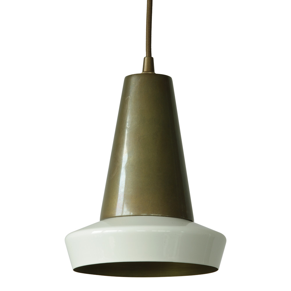 Kleine Tisch- und Theken-Hängeleuchte weiß/Messing-Patina Kleine Tisch- und Theken-Hängeleuchte weiß/Messing-Patina