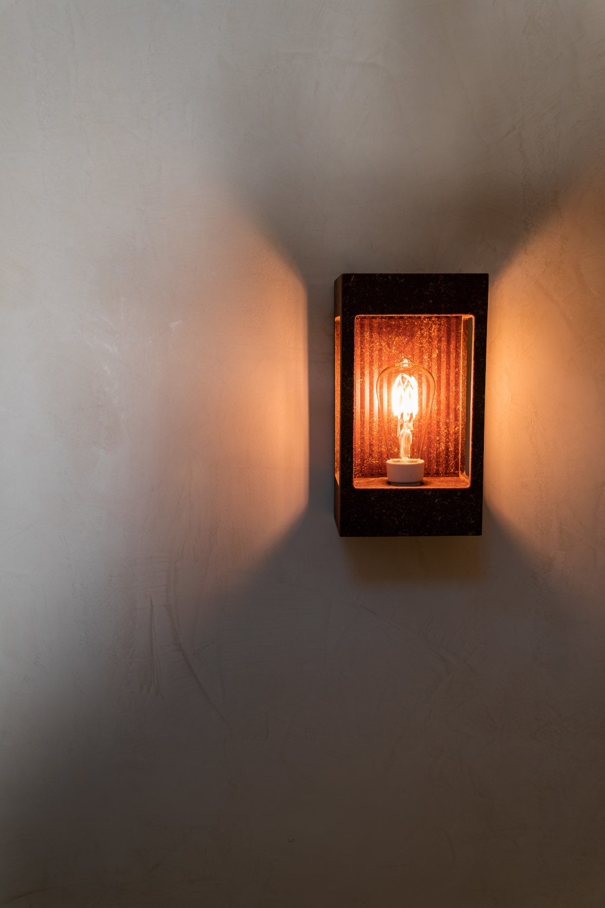 Design Wandleuchte Brick² Balt® aus Recyclingmaterial: ©David Pillet