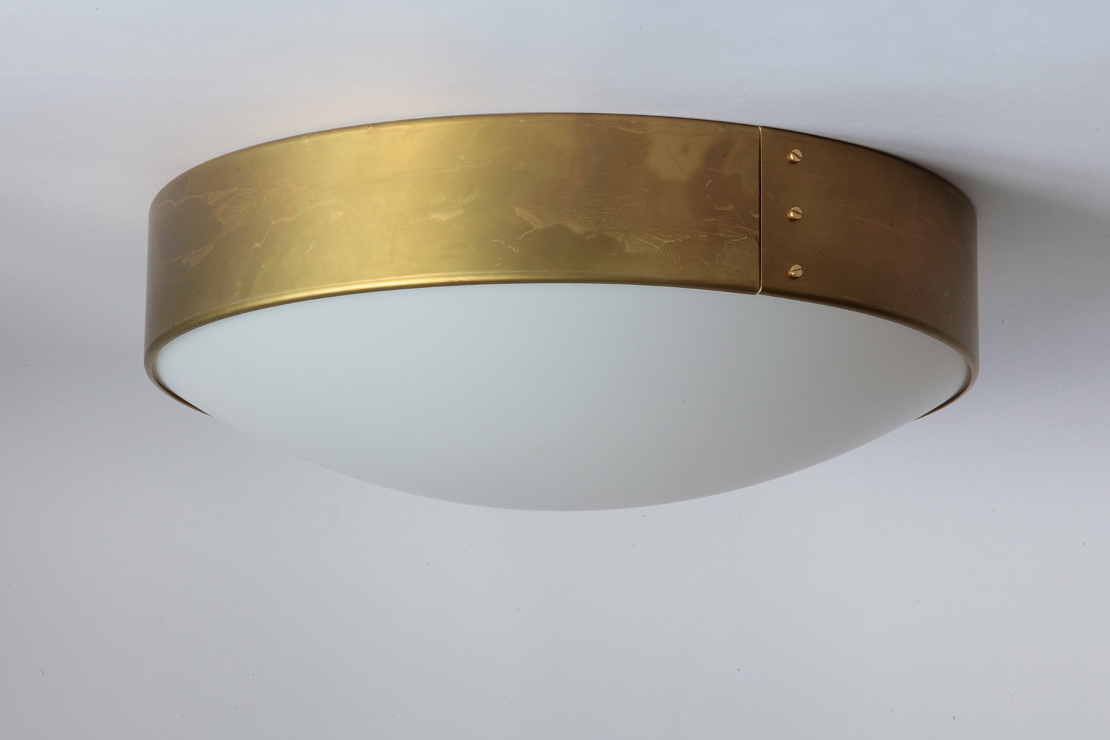 Bild 5: 45 cm-Modell in Messing roh Große Deckenleuchte aus Schweden mit Messing-Ring, Ø 45/55 cm: 45 cm-Modell in Messing roh