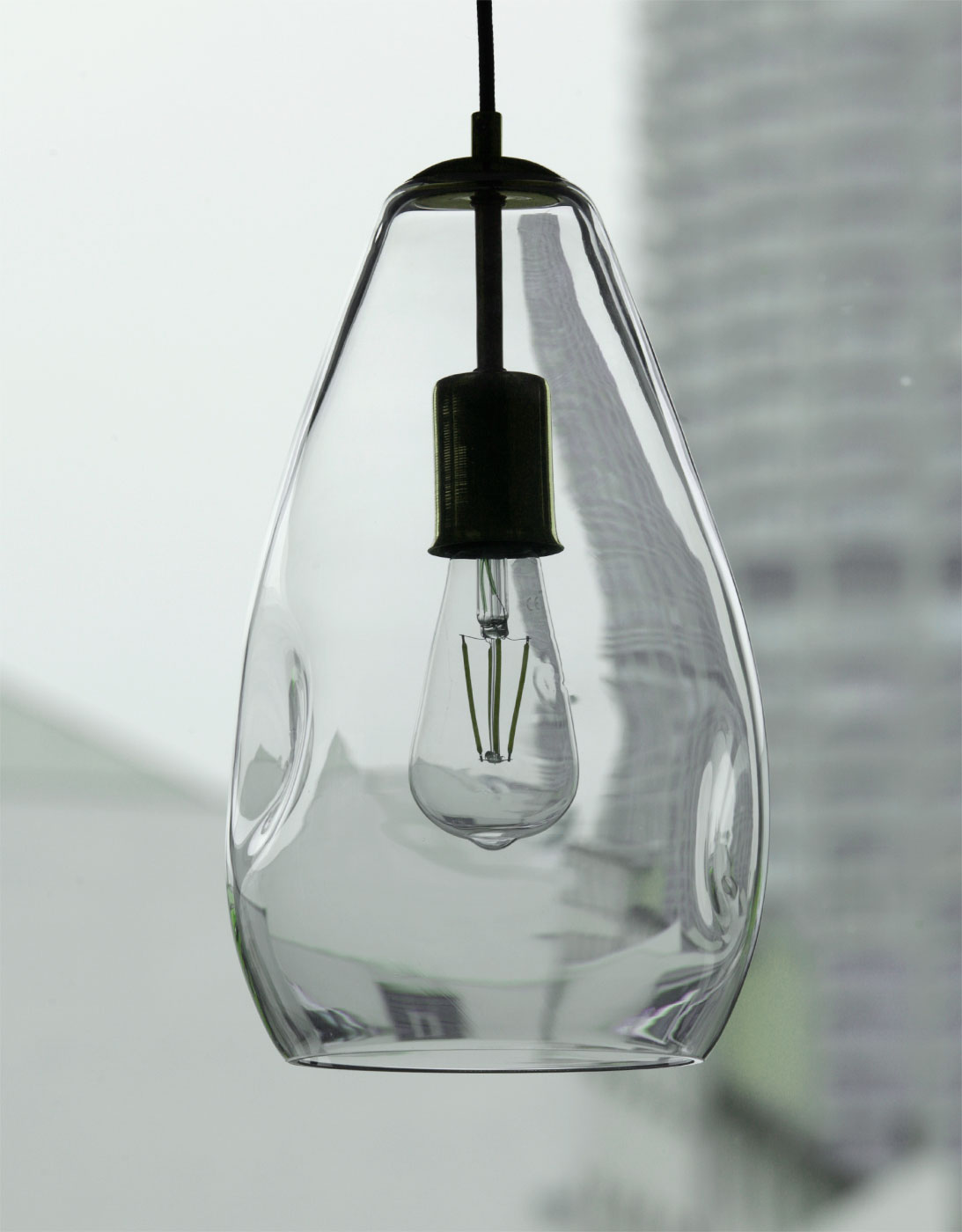 Unregelmäßige Glas-Tropfenleuchte in verschiedenen Farben – Casa Lumi