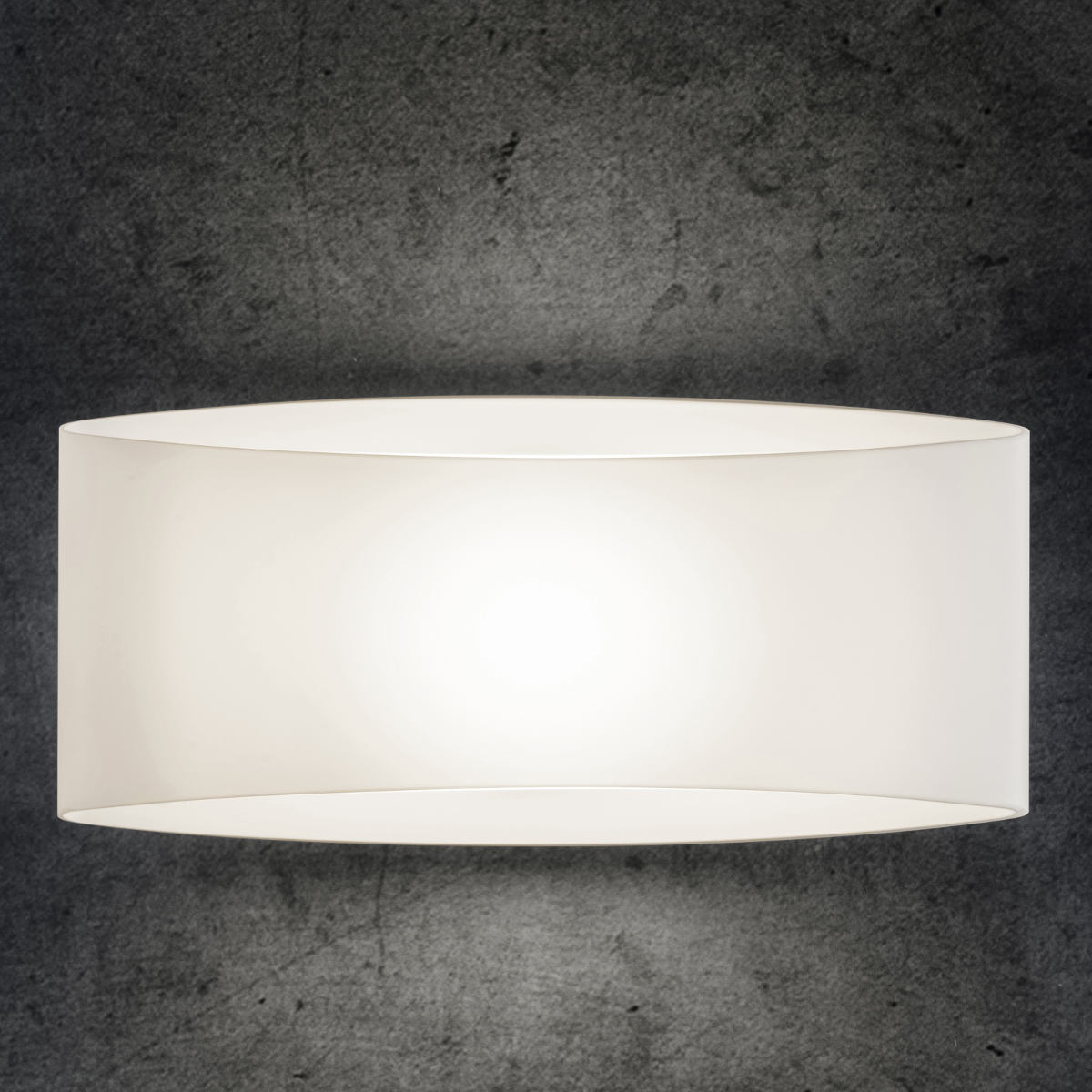 Dezente Wandleuchte aus Opalglas 9502 mit LED