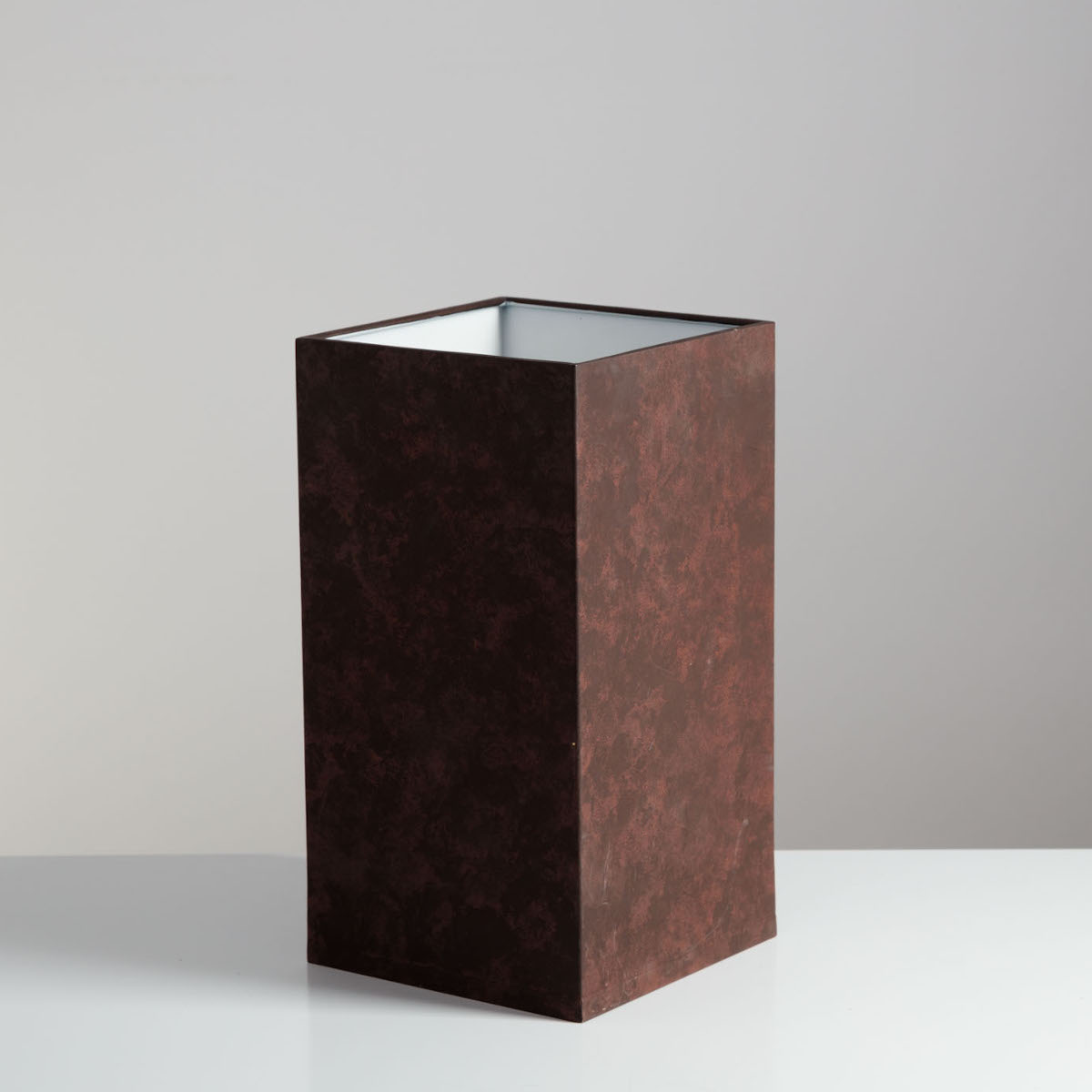 Rectangular vase/floor spotlight  GENEVE CARRÉ Rectangular vase/floor spotlight  GENEVE CARRÉ