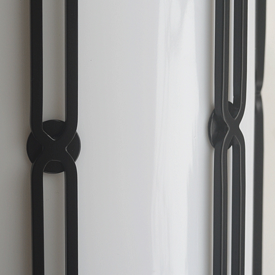 Kleine, halbrunde ART DÉCO-Wandleuchte S21 aus Messing: Schwarz lackiert in RAL 9005