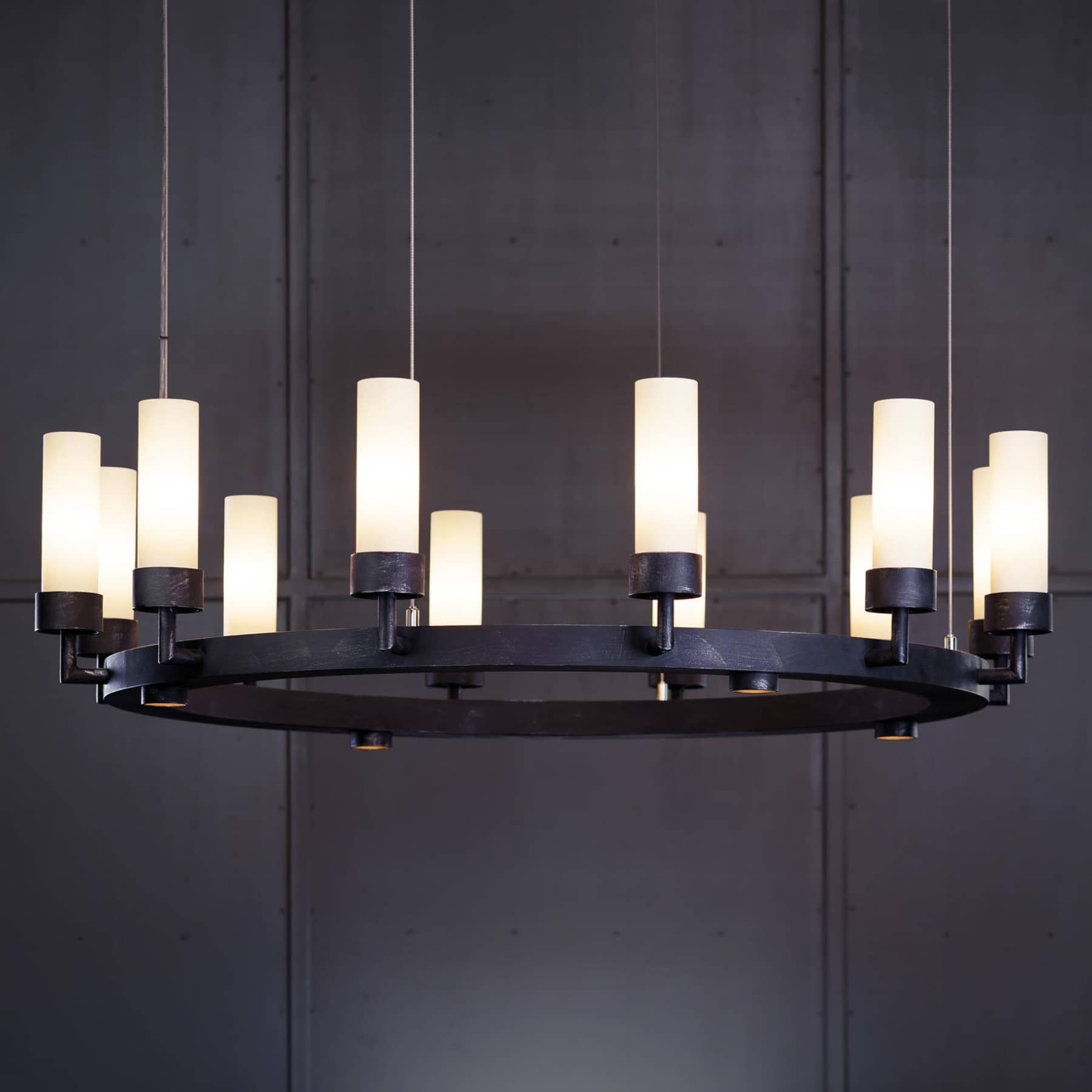 Geschmiedeter Ring-Hängeleuchter, zwei Größen HL2671 / HL2673 Geschmiedeter Ring-Hängeleuchter, zwei Größen HL2671 / HL2673