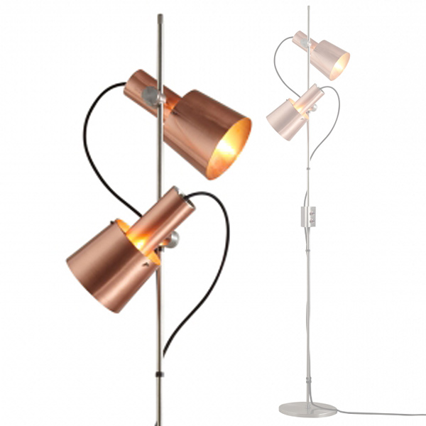 Stehlampe im eleganten Sixties-Design CHESTER: Klare Formen, warmes Licht – hier das Modell aus Kupfer: Stehlampe CHESTER mit zwei Schirmen