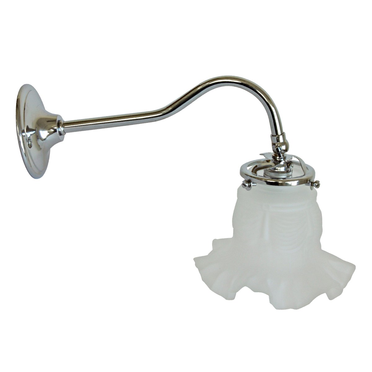 Zierliche Glas-Wandlampe am geschwungenen Arm: Die nostalgische Wandlampe, hier mit dem floralen Glas-Typ 260 (Messing verchromt)