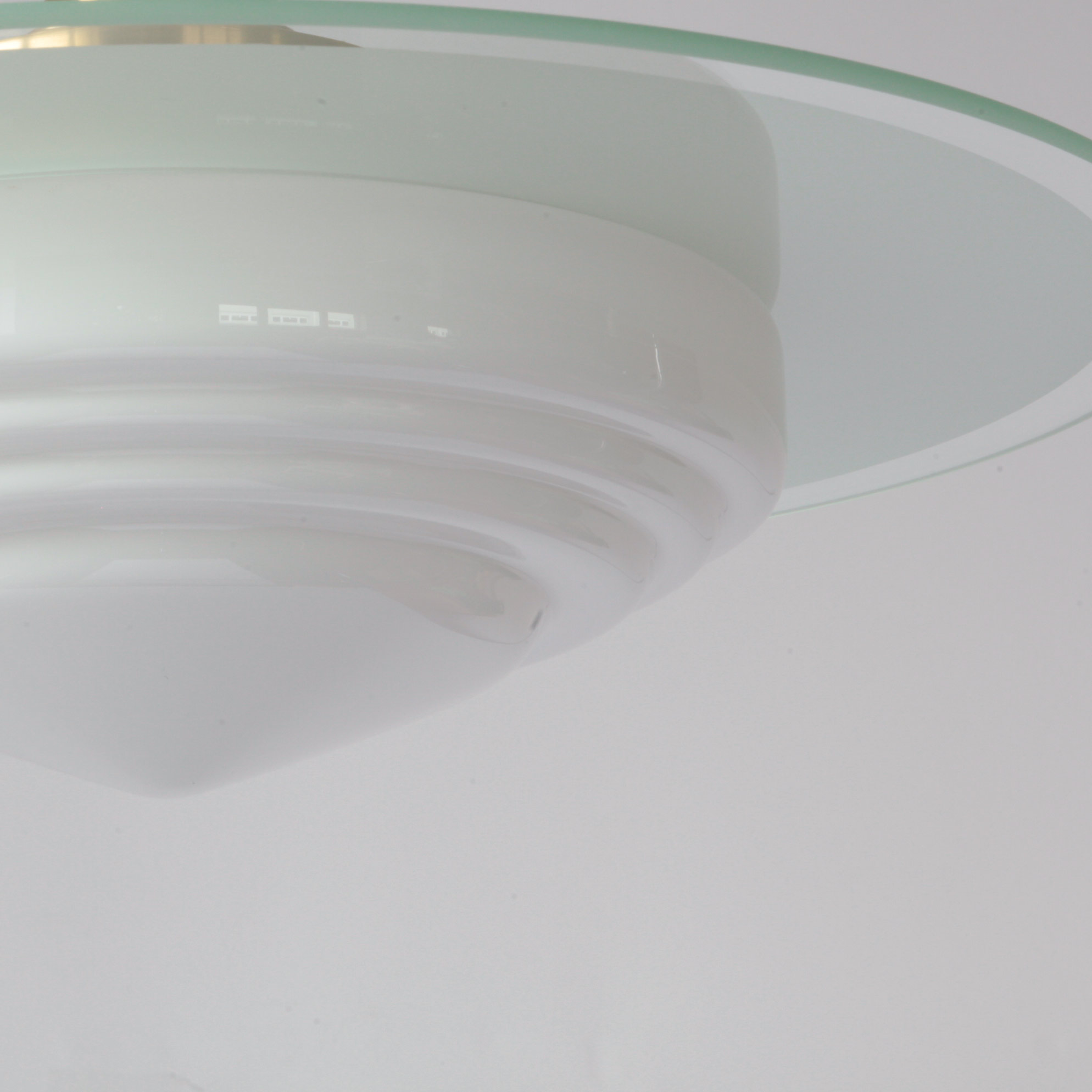 Art déco-Deckenleuchte mit 50 cm-„Saturn“-Glasscheibe auf Opalglas-Schirm, Bild 4
