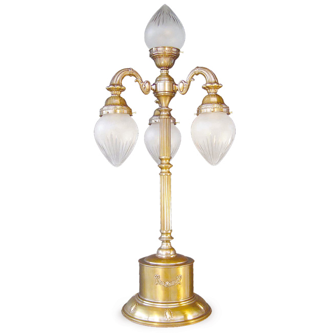 Large Art Nouveau lamp made of brass POPPA Large Art Nouveau lamp made of brass POPPA