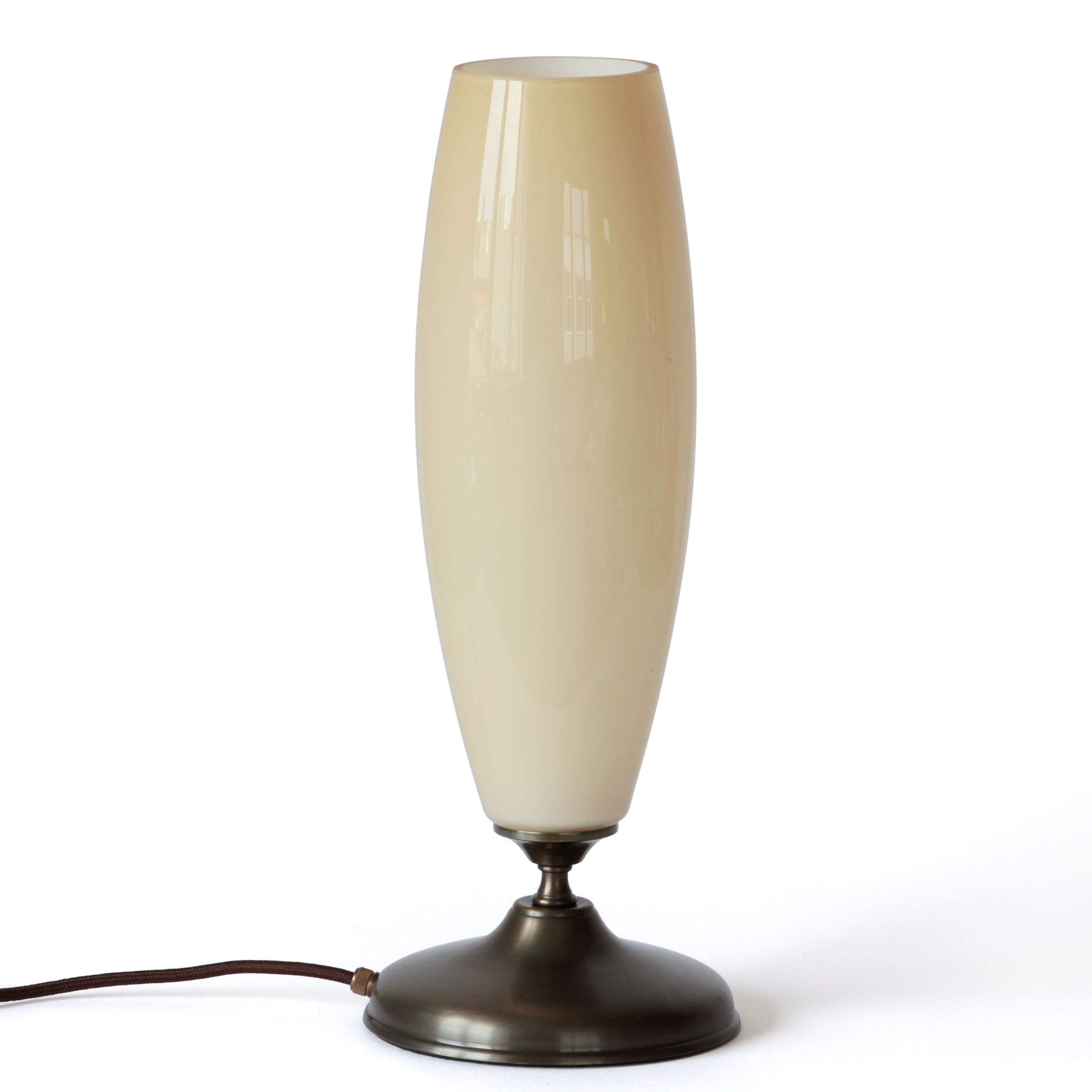 Schlanke Vasen-Tischleuchte mit hohem Kelch-Glasschirm Schlanke Vasen-Tischleuchte mit hohem Kelch-Glasschirm