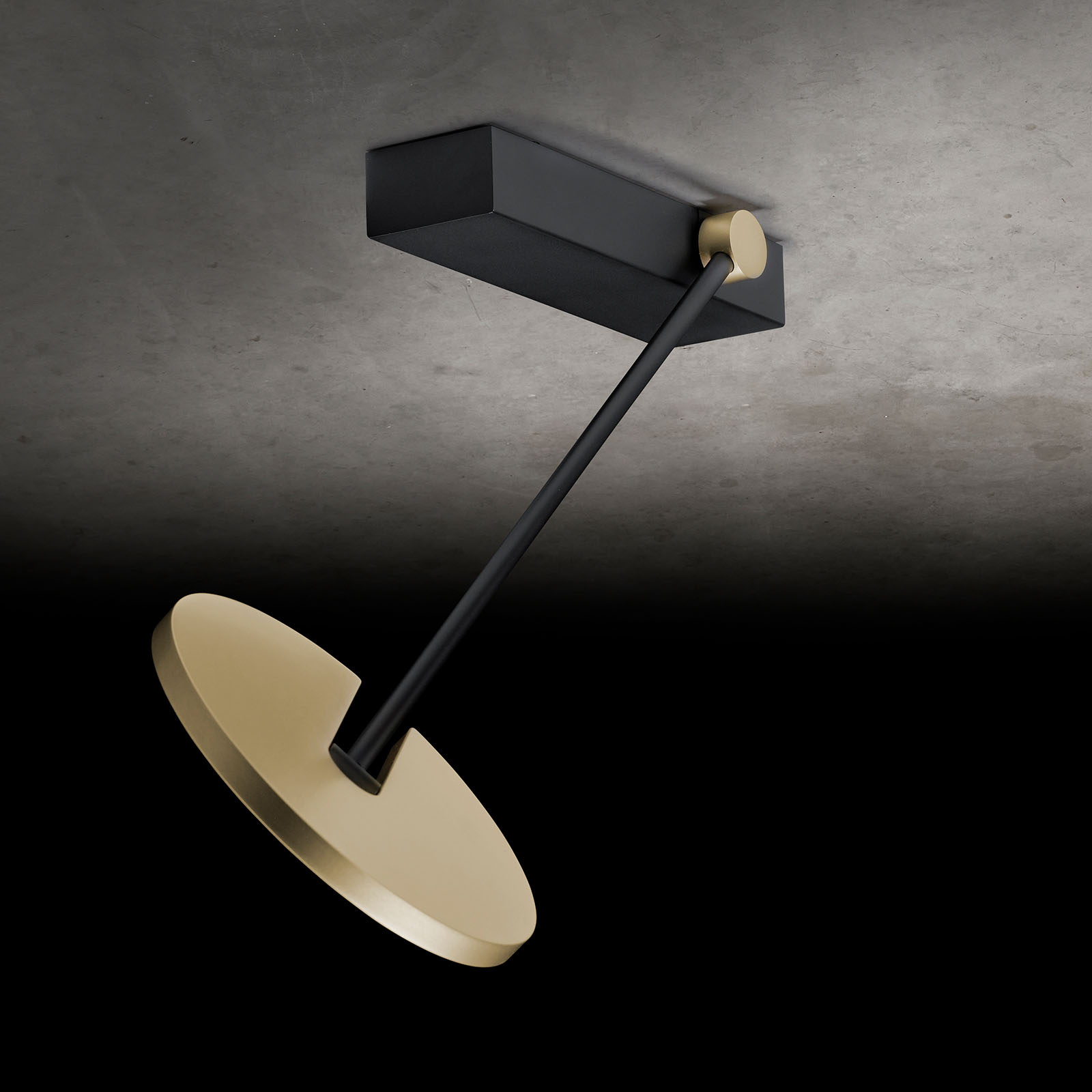 JANUS E articulated ceiling light with high-end LED technology, Fig. 7